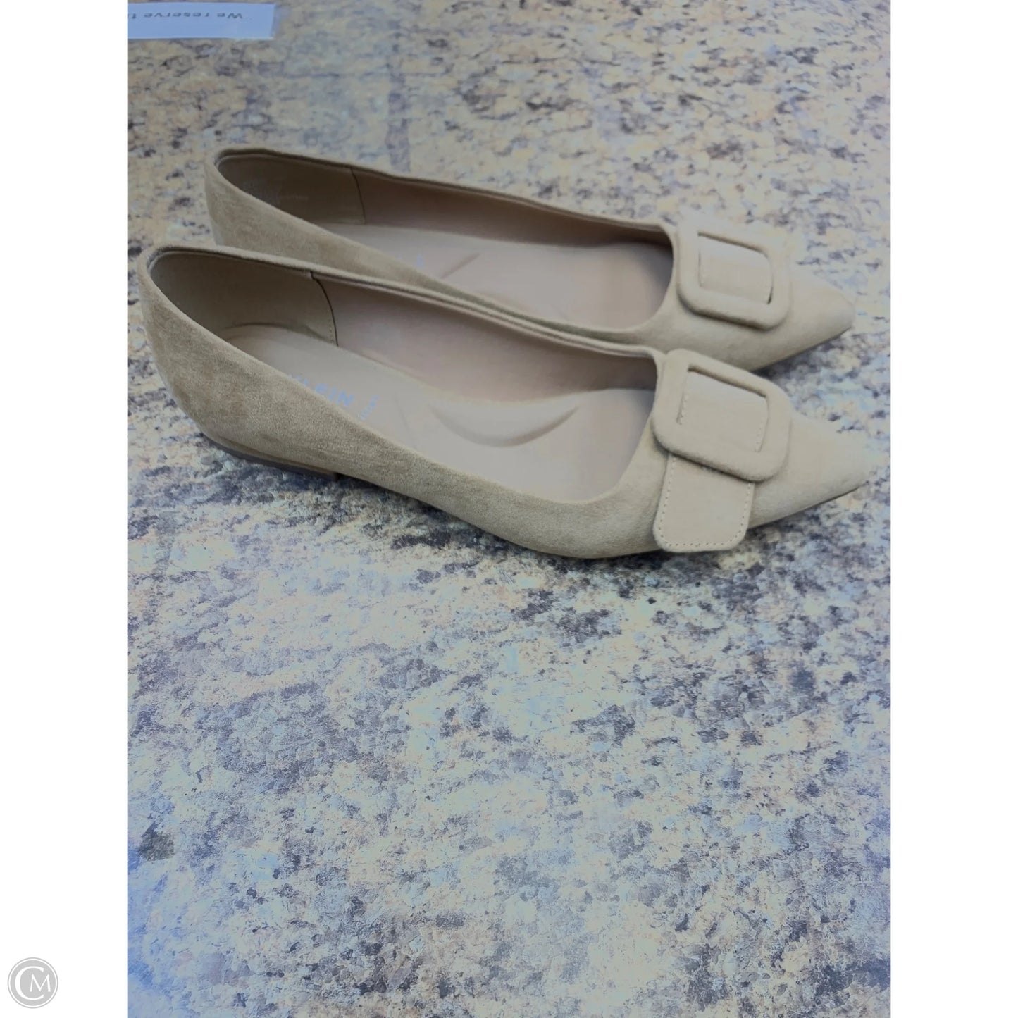 Shoes Flats By Anne Klein In Tan, Size: 9