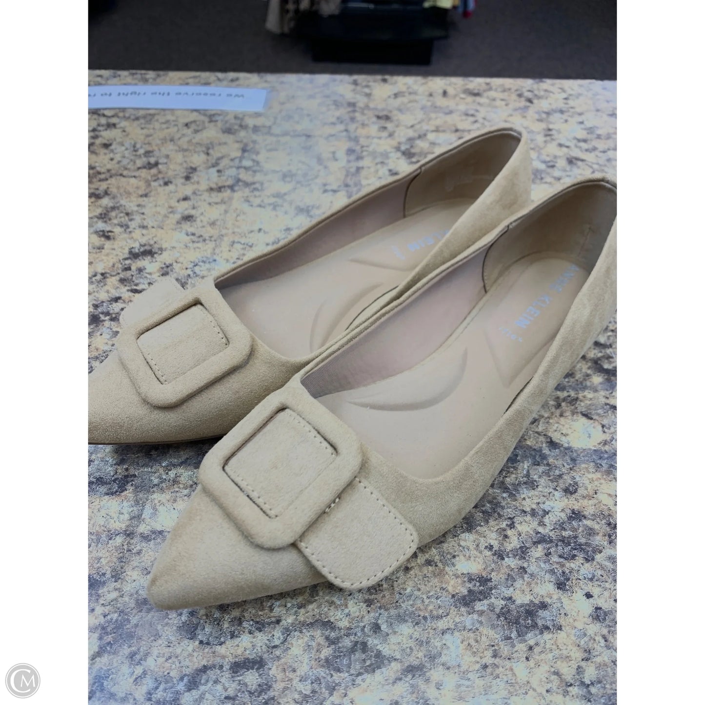 Shoes Flats By Anne Klein In Tan, Size: 9