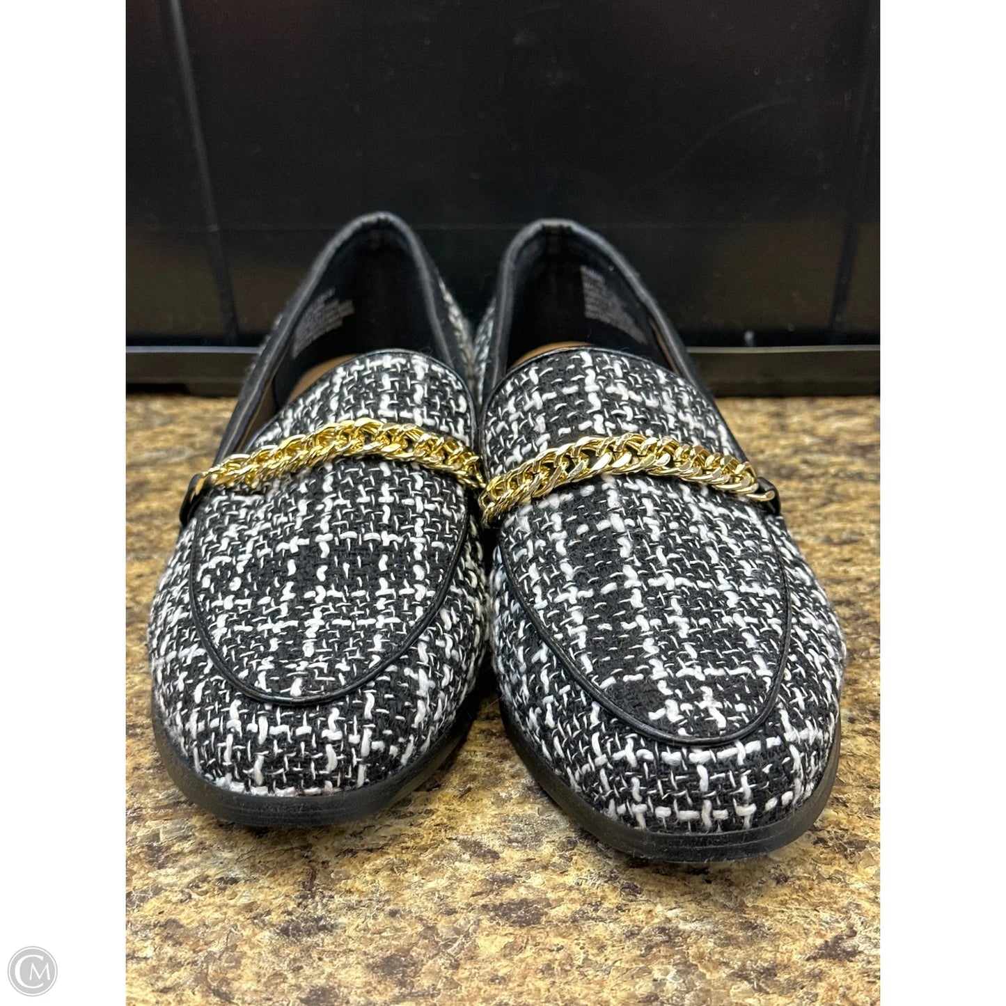 Shoes Flats By Shoedazzle In Black & White, Size: 6.5
