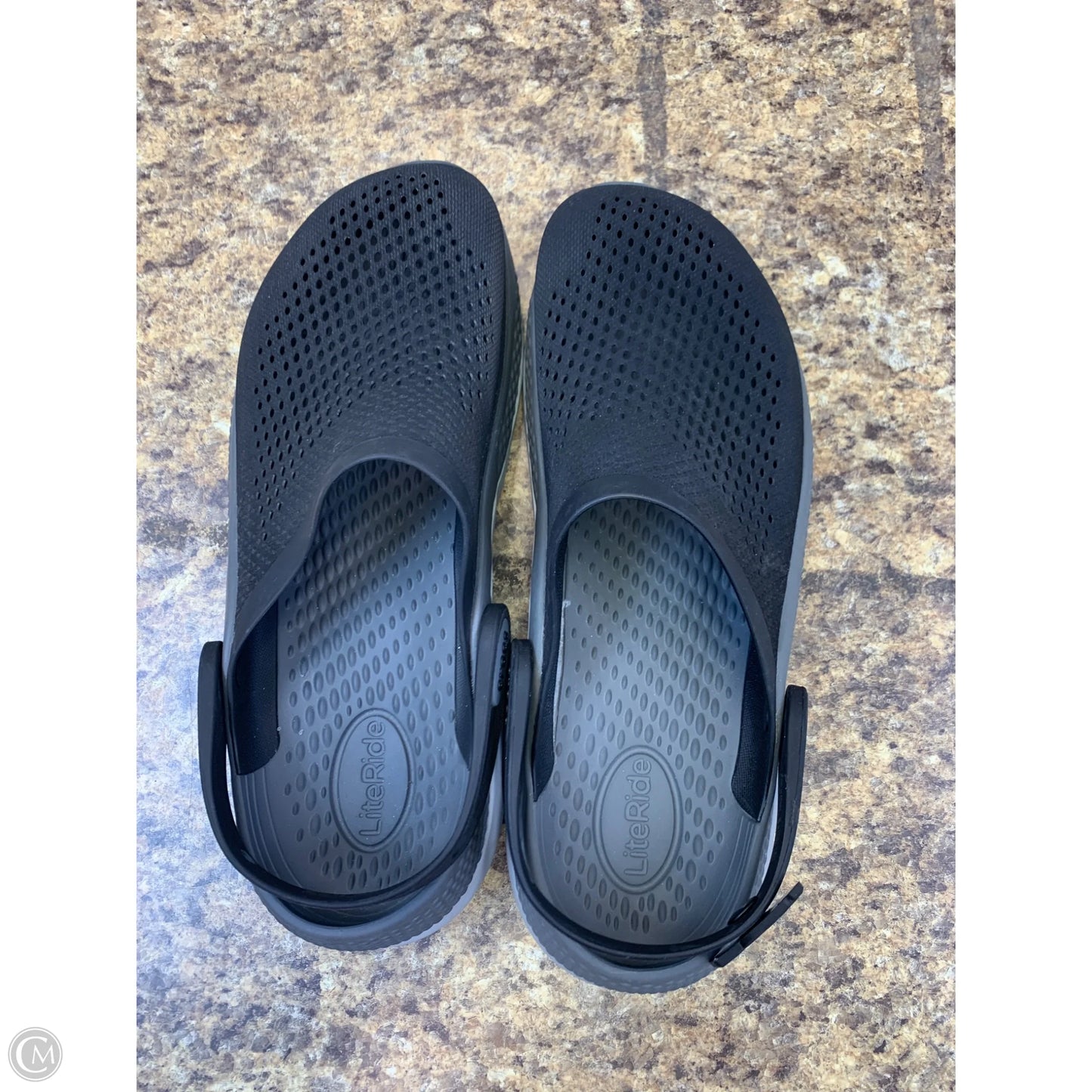 Shoes Flats By Crocs In Black & Grey, Size: 12