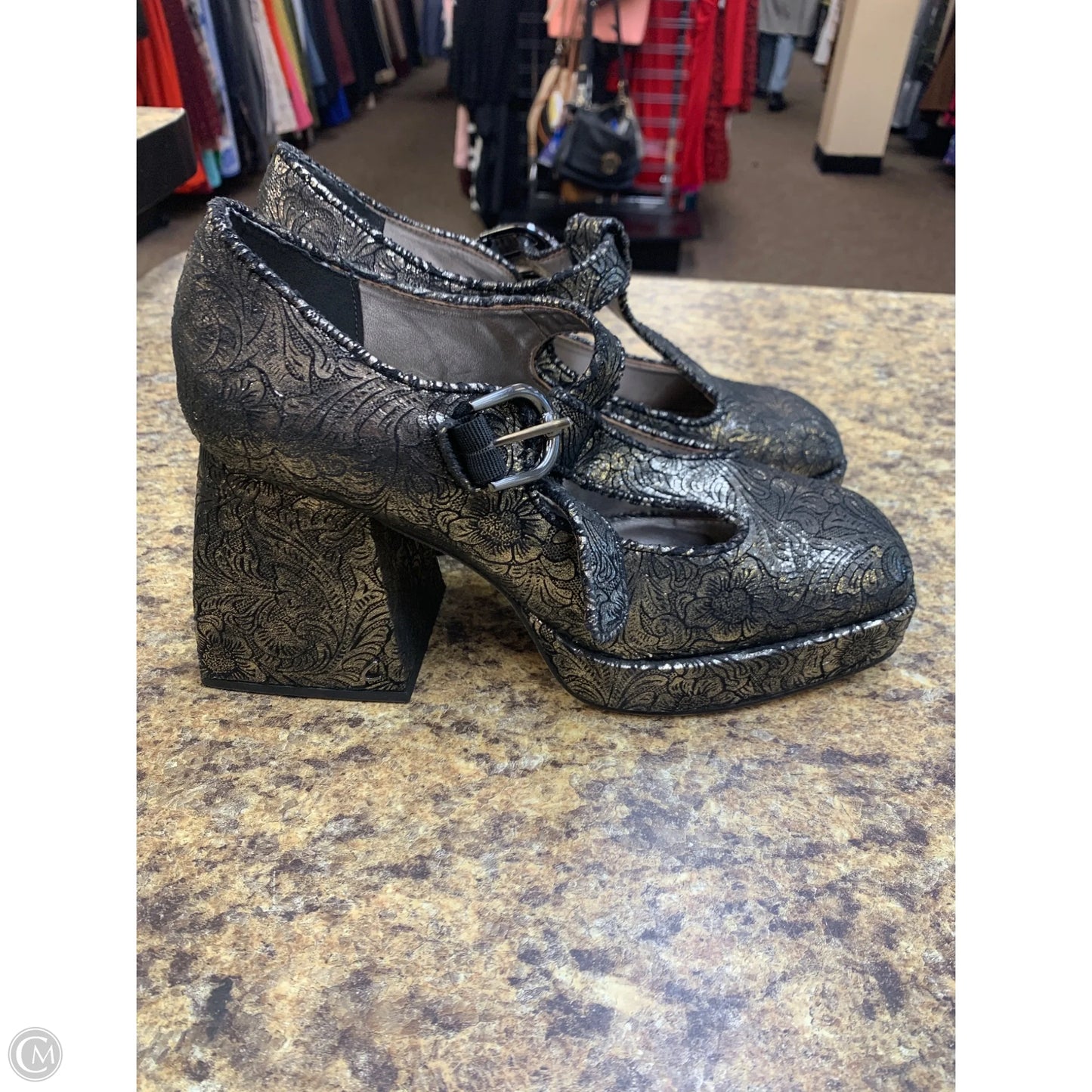 Shoes Heels Block By Cmf In Grey, Size: 8.5