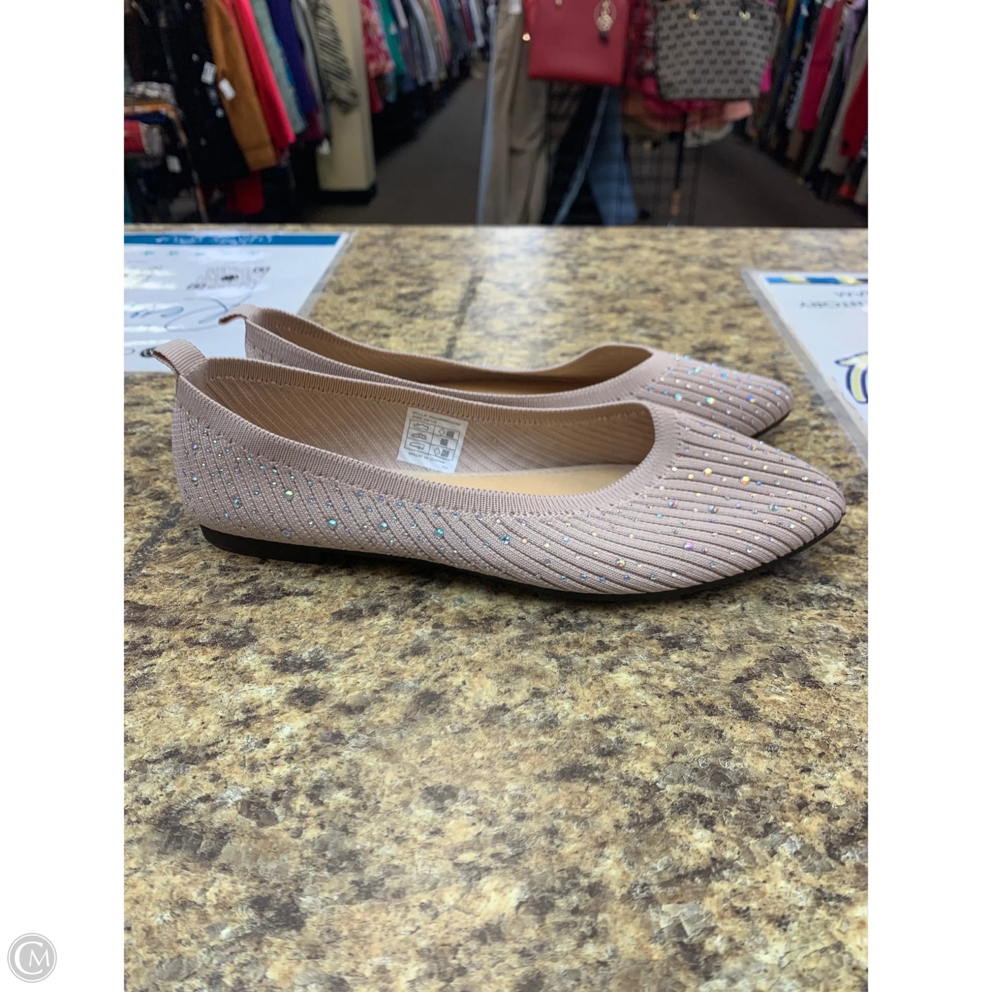 Shoes Flats By Clothes Mentor In Pink, Size: 7