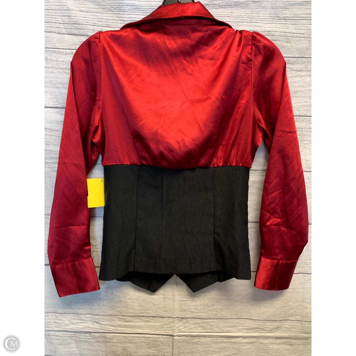 Top Long Sleeve By Clothes Mentor In Maroon, Size: M