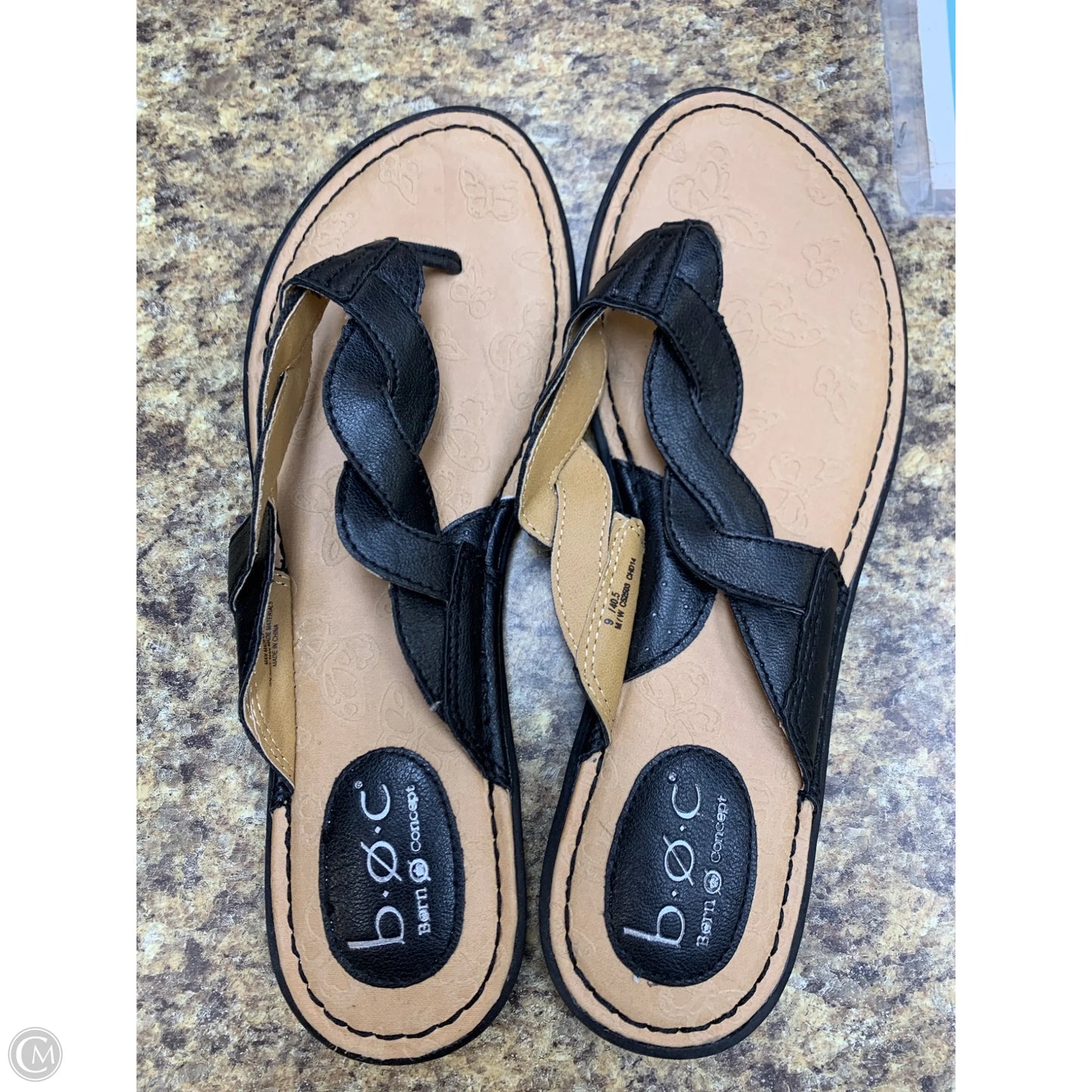 Sandals Flats By Boc In Black, Size: 9