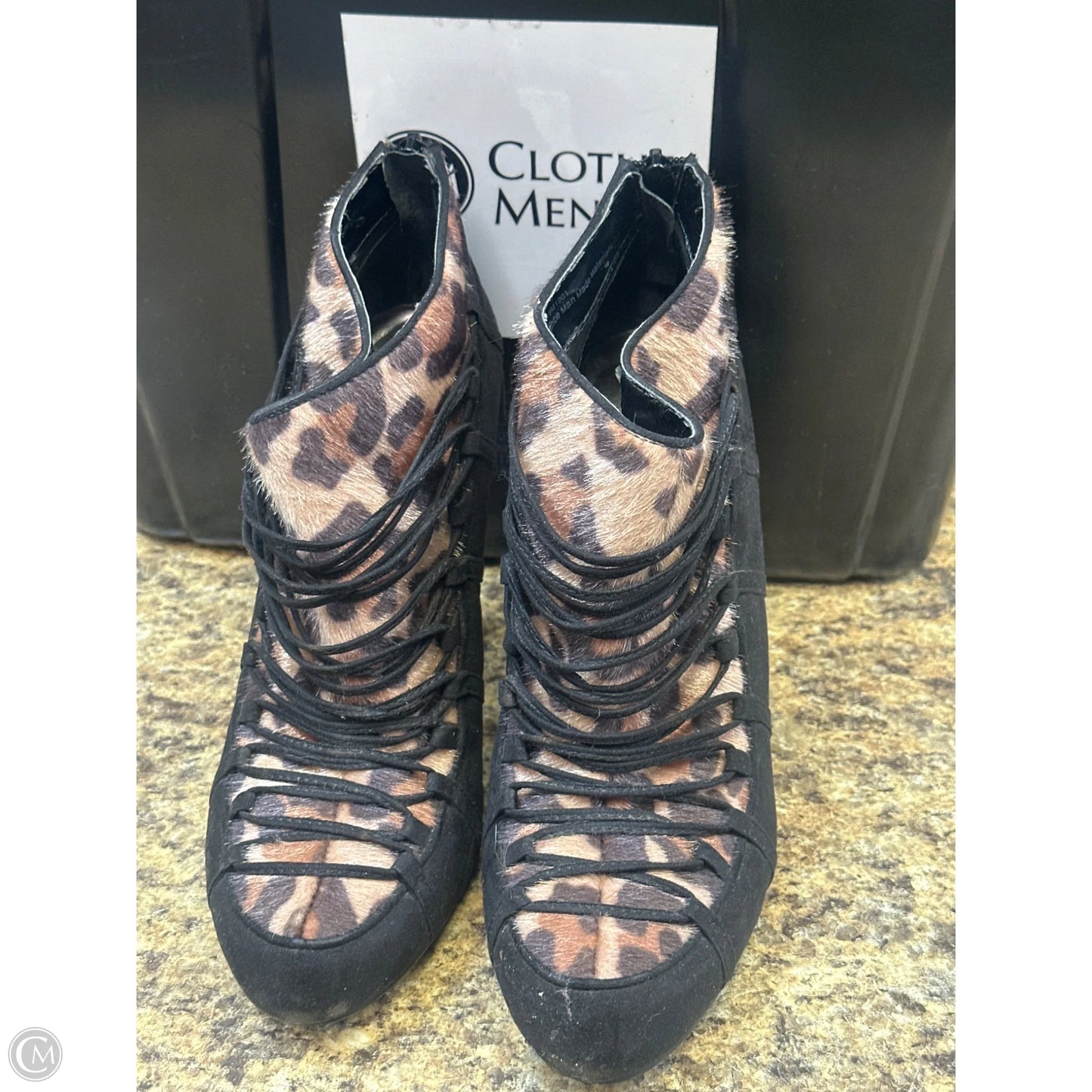 Shoes Heels Stiletto By Carlos By Carlos Santana In Animal Print, Size: 7.5