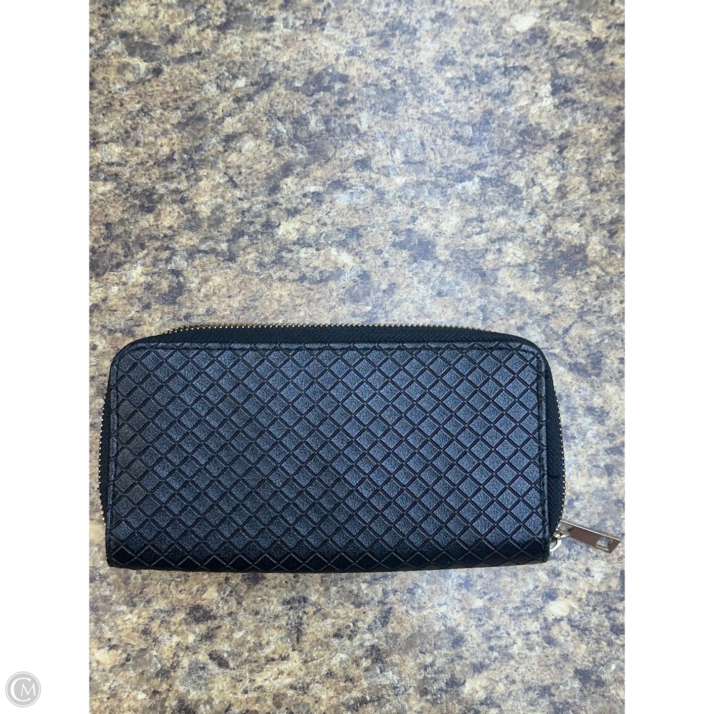 Wallet By Clothes Mentor, Size: Medium