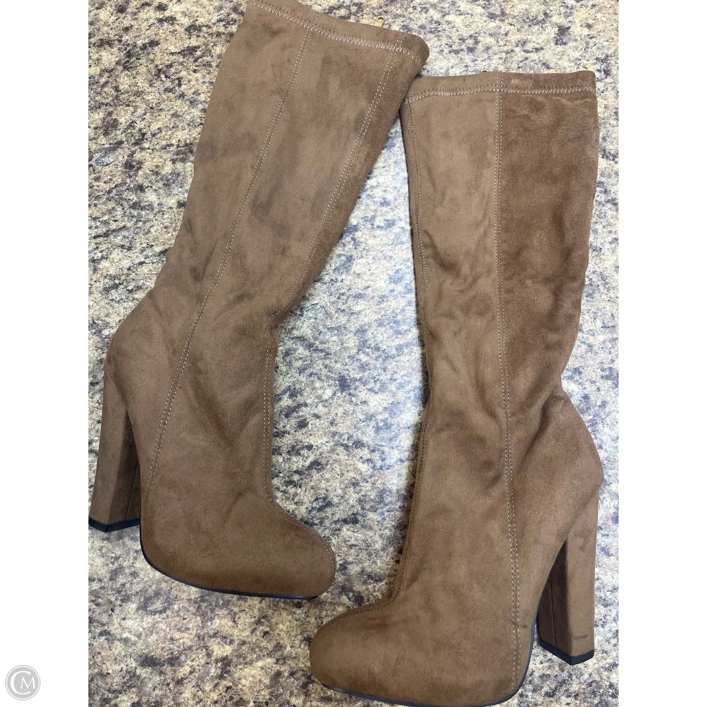 Boots Knee Heels By Clothes Mentor In Beige, Size: 7.5