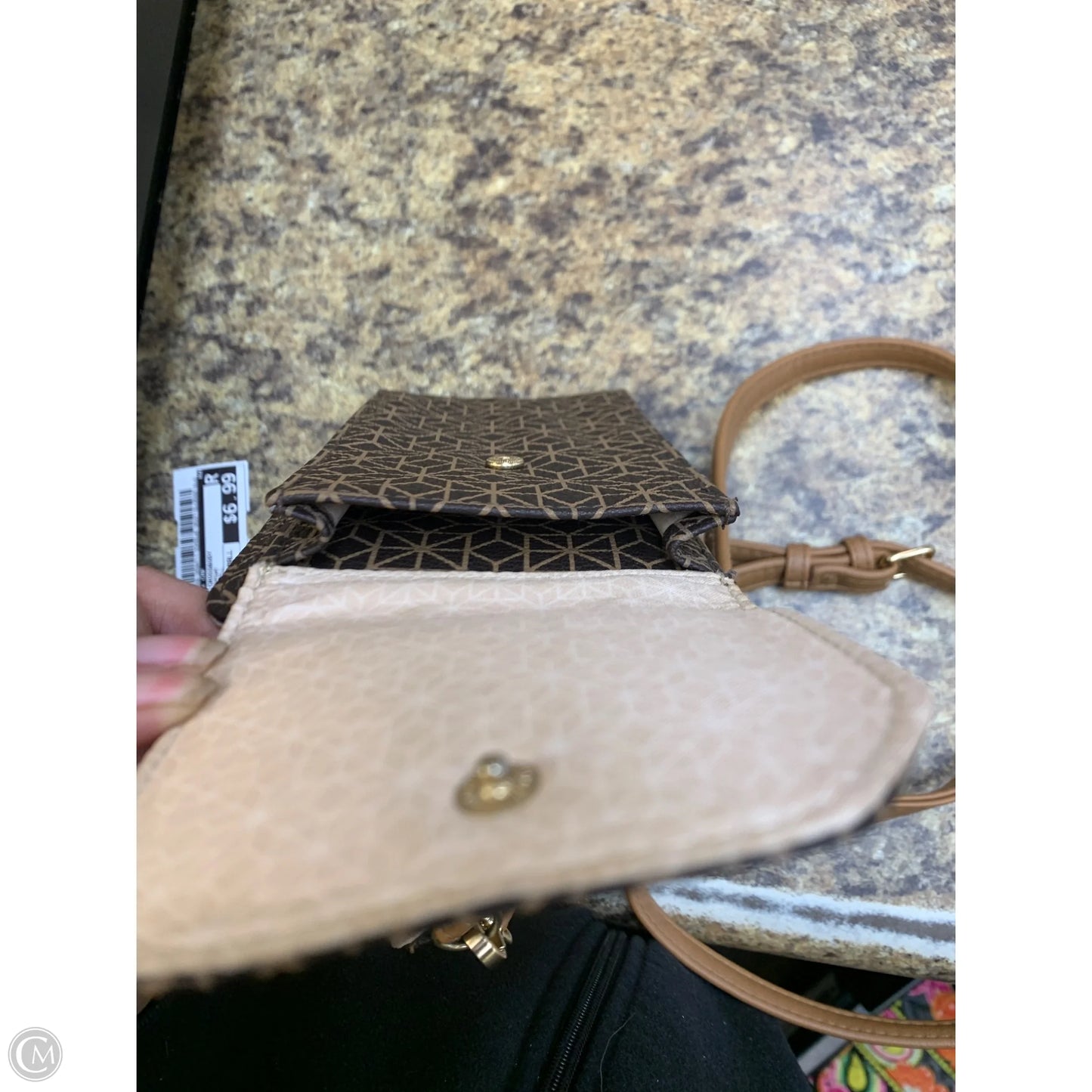 Crossbody By Cmf, Size: Small
