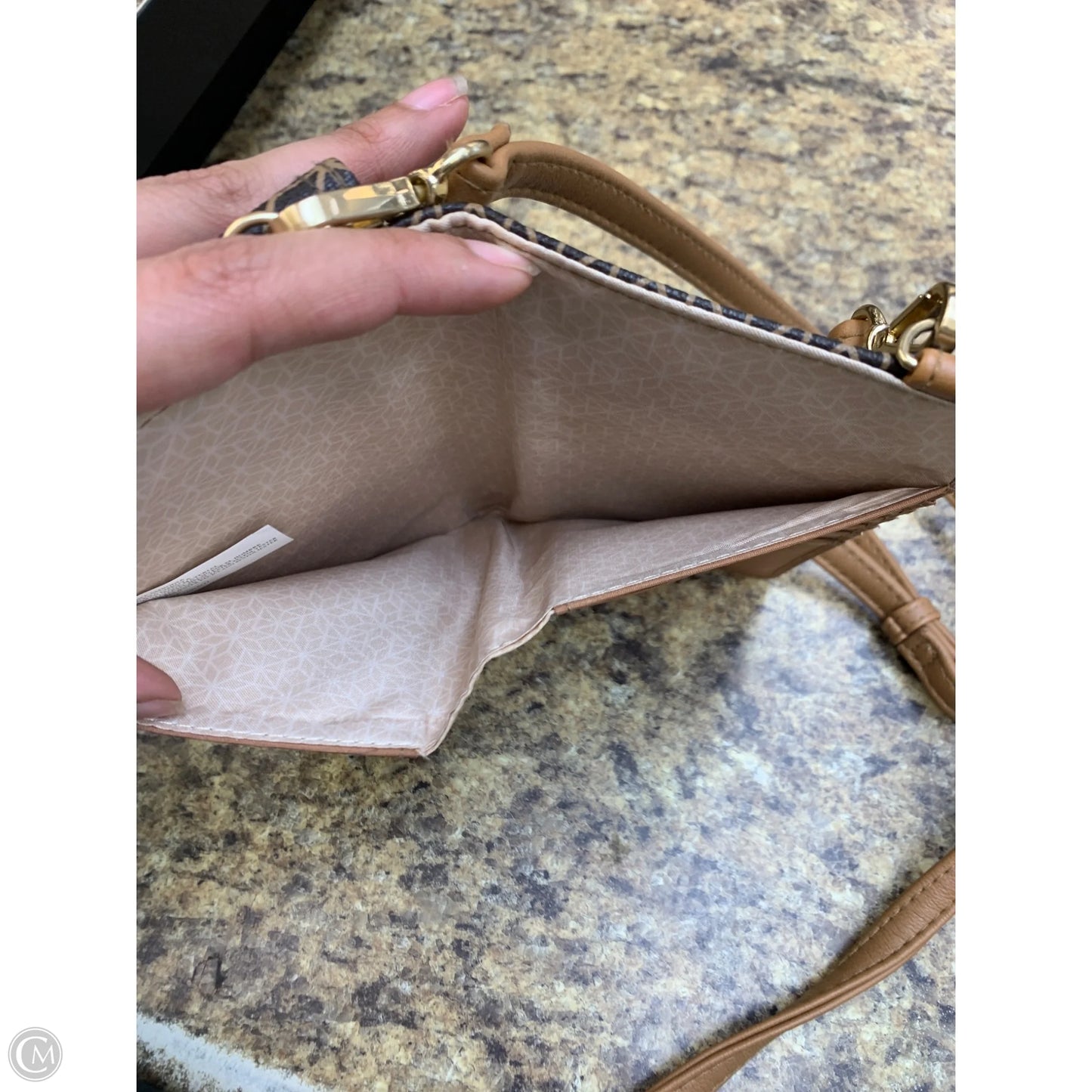 Crossbody By Cmf, Size: Small
