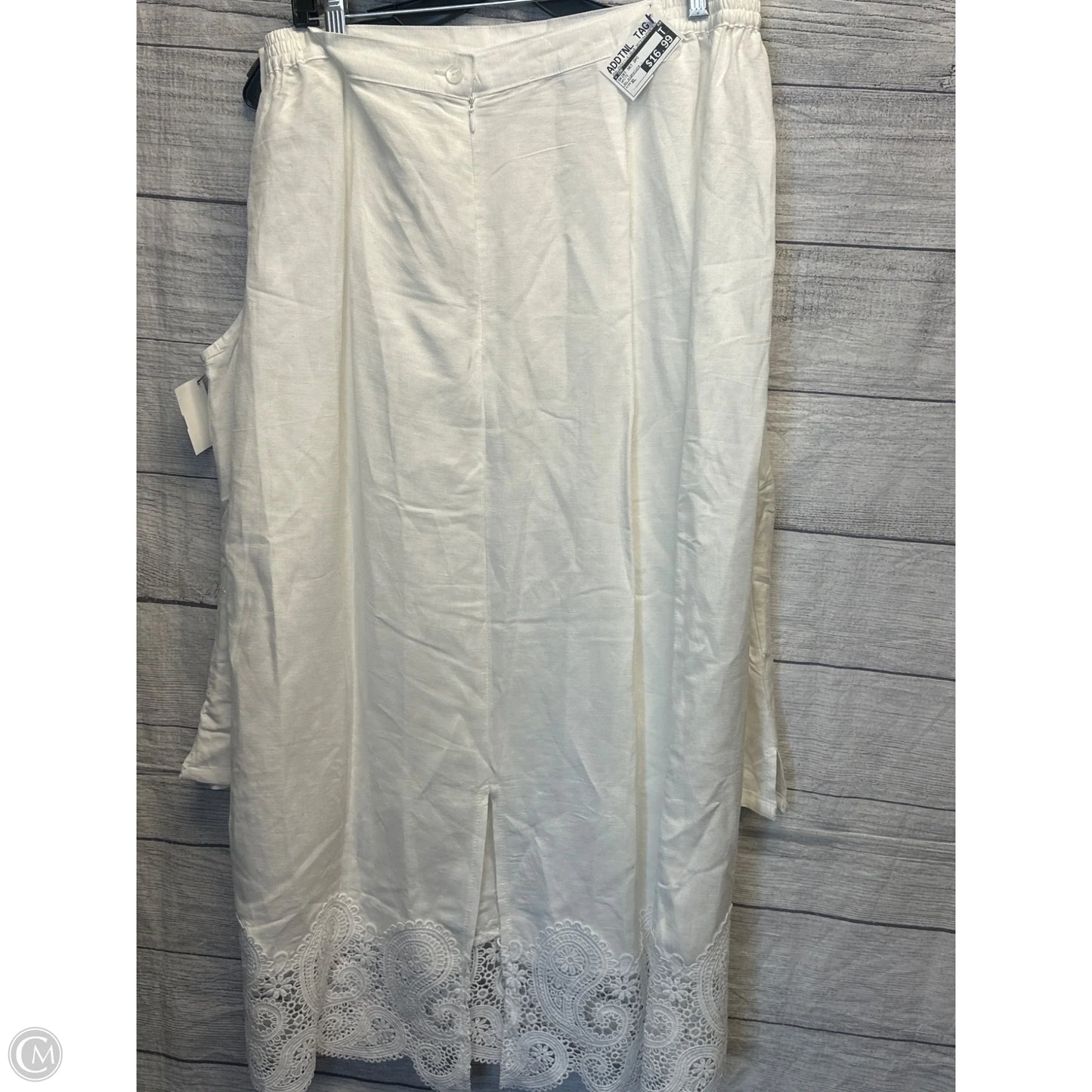 Skirt Set 2pc By Cmf In White, Size: Xl