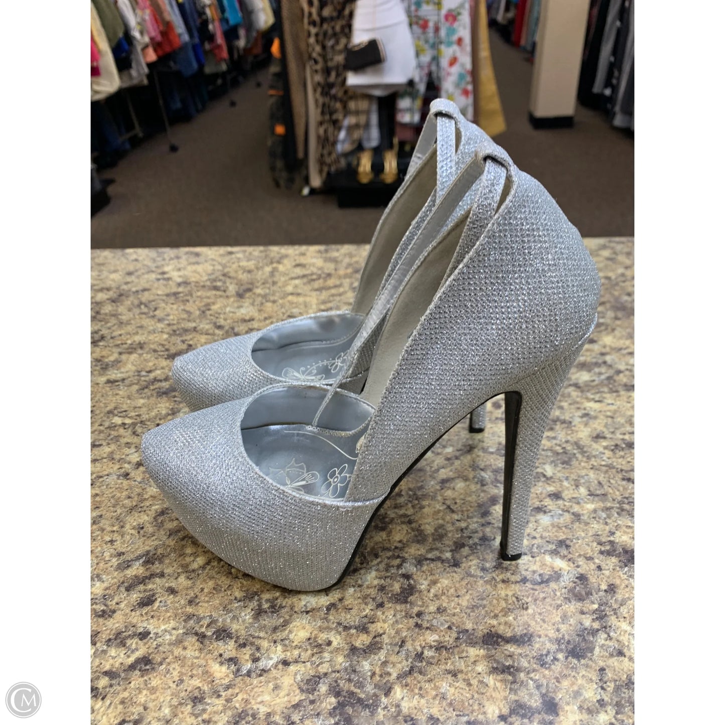 Shoes Heels Stiletto By Clothes Mentor In Silver, Size: 7