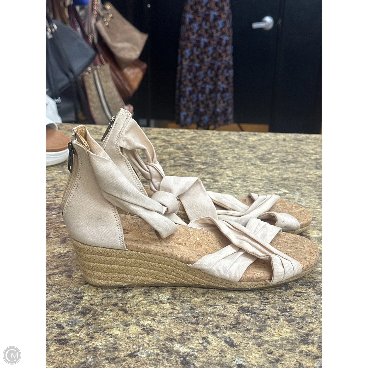 Sandals Designer By Ugg In Tan, Size: 9