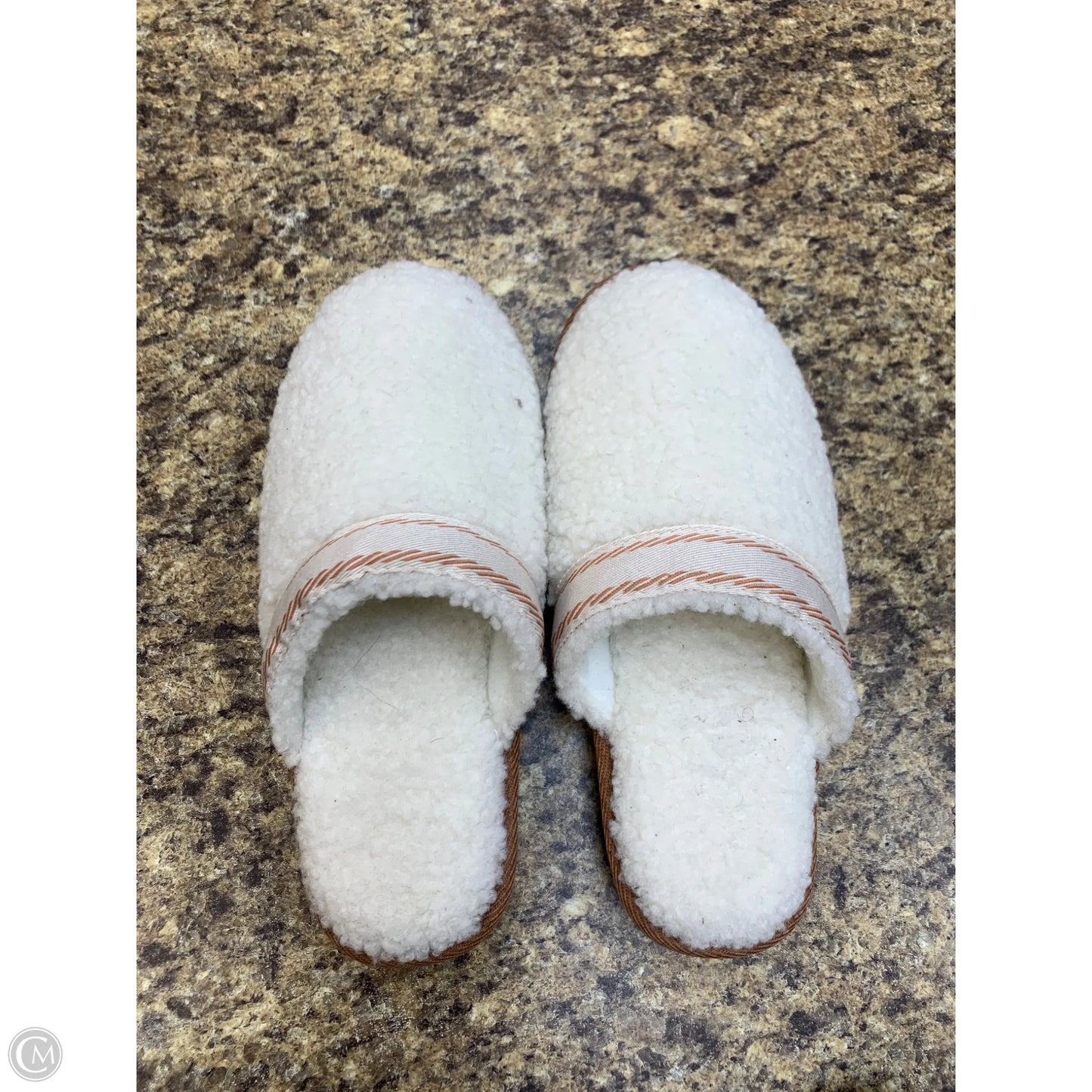 Slippers By Joyspun In Cream