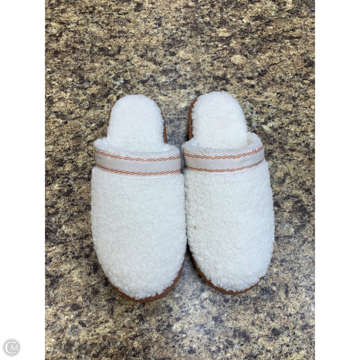 Slippers By Joyspun In Cream