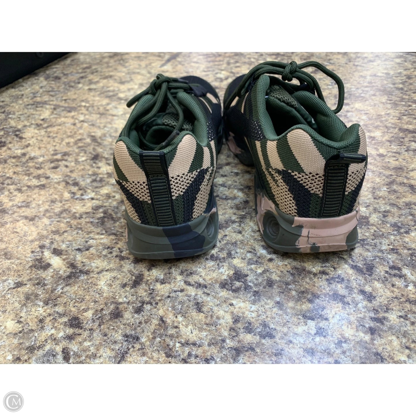 Shoes Athletic By Cmf In Camouflage Print, Size: 7