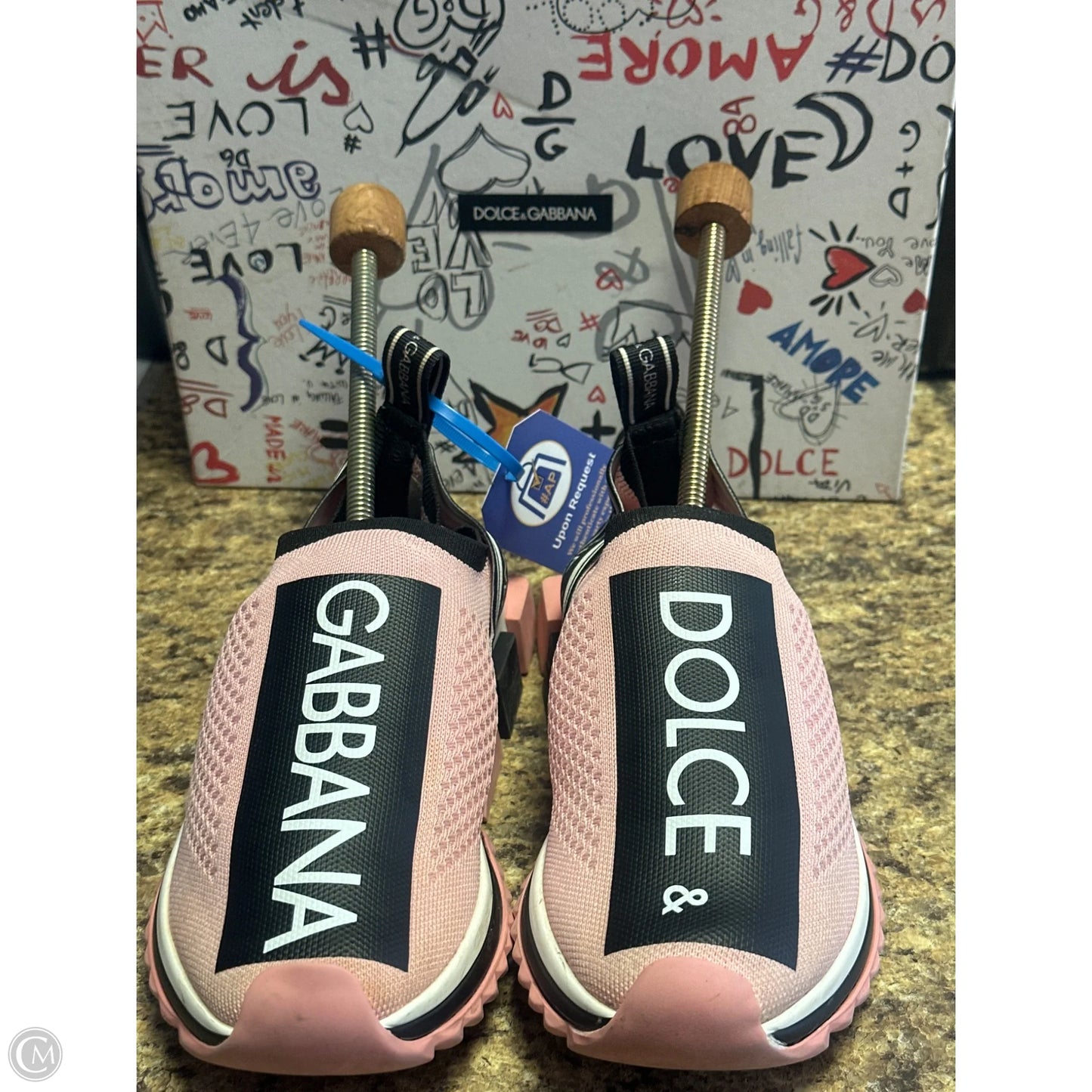 Shoes Luxury Designer By Dolce And Gabbana In Black & Pink, Size: 6.5