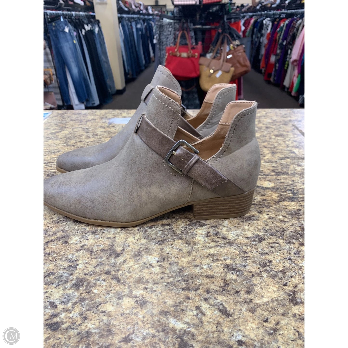 Boots Ankle Flats By Wonderly In Taupe, Size: 11
