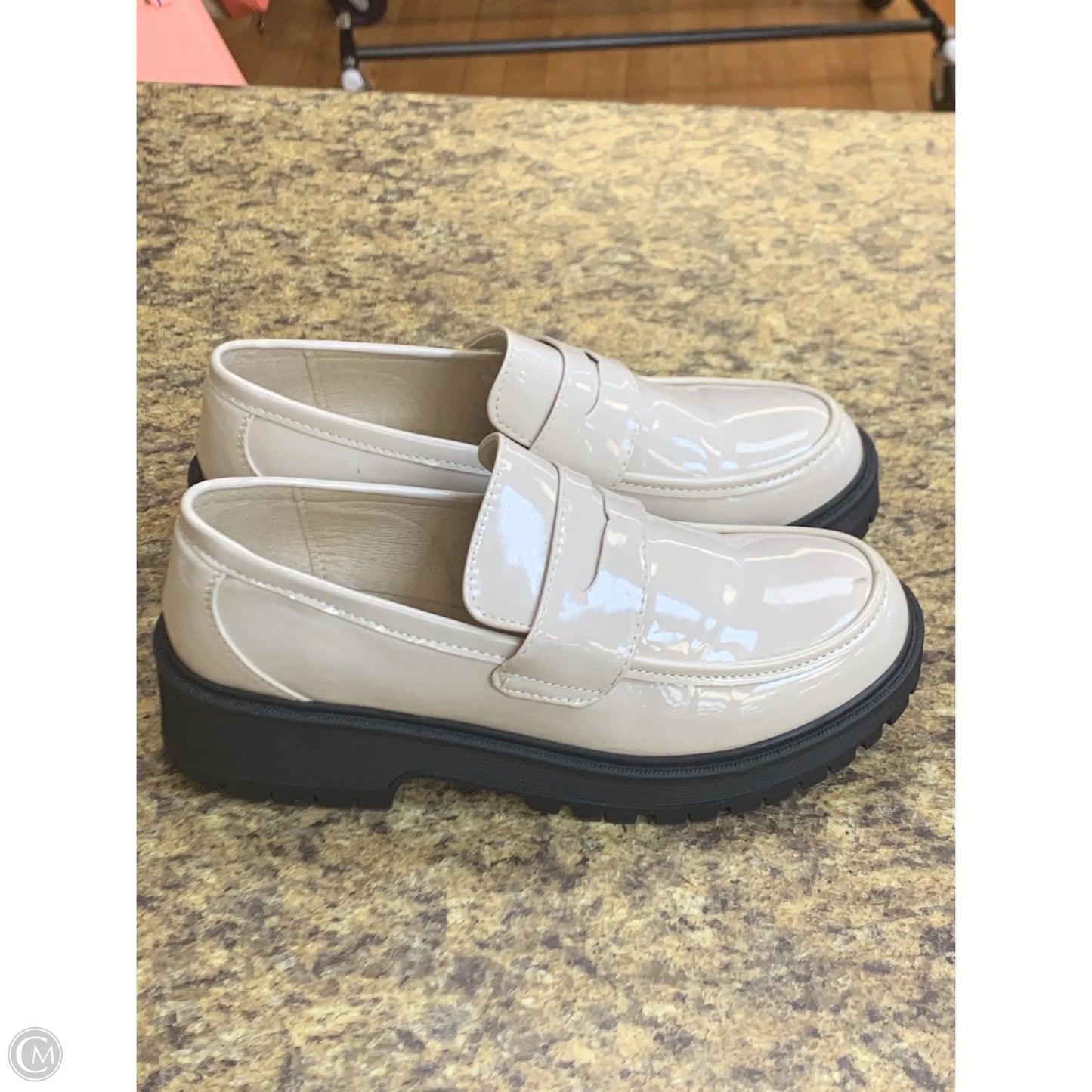 Shoes Flats By Forever In Cream, Size: 8.5