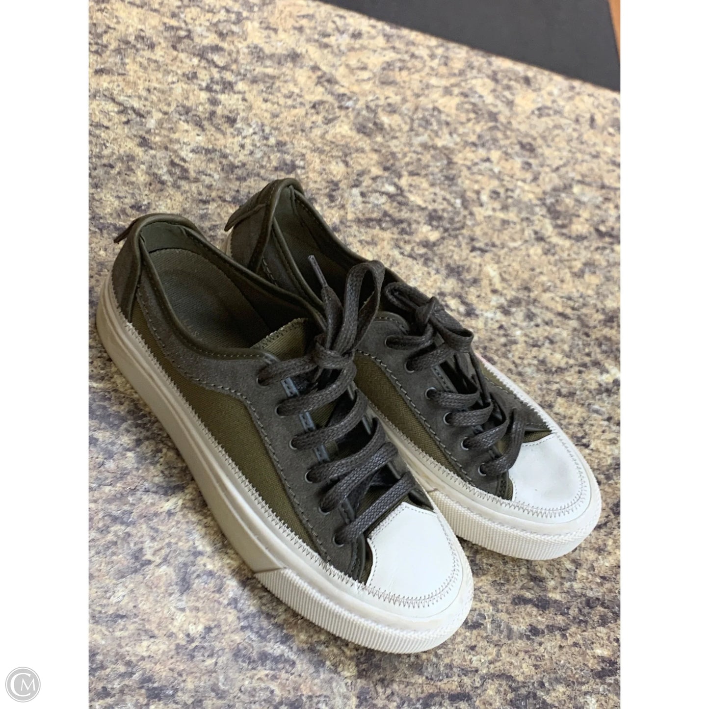 Shoes Designer By All Saints In Green & White, Size: 9