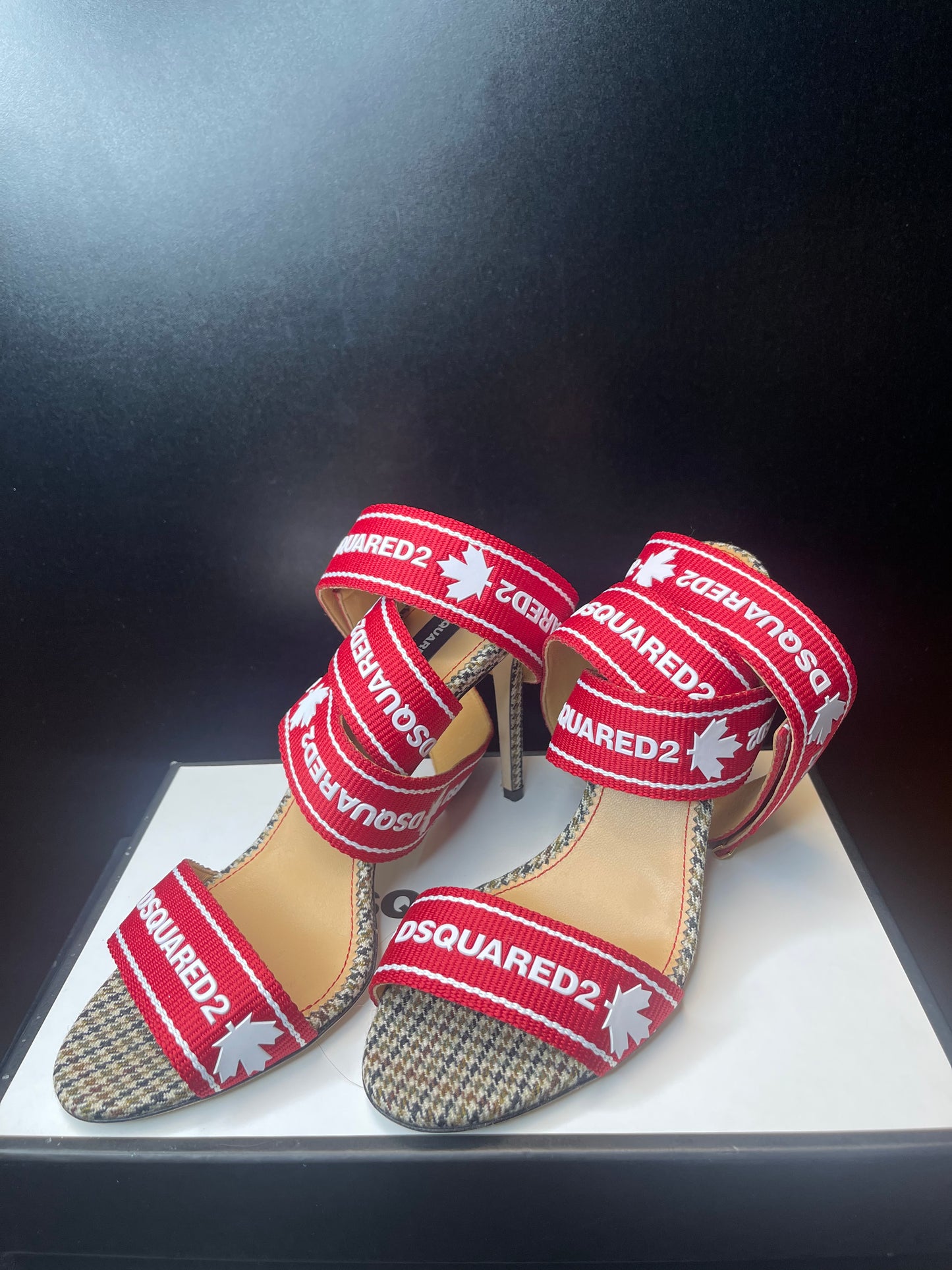 Sandals Heels Stiletto By Clothes Mentor Size: 8