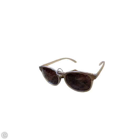 Sunglasses By Clothes Mentor, Size: Small