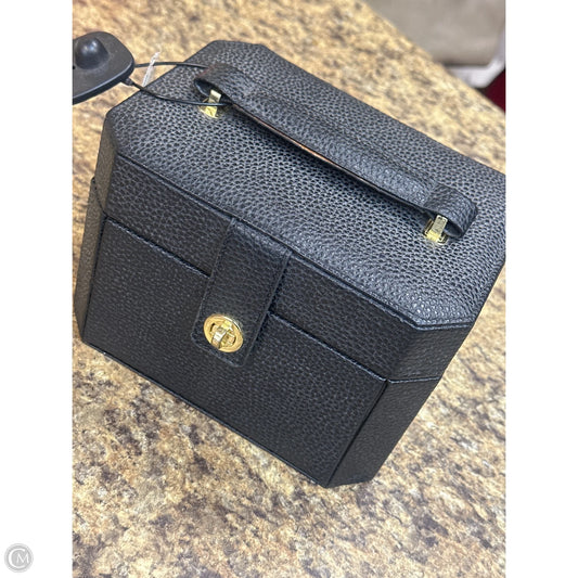 Jewelry Case By Clothes Mentor, Size: 01 Piece