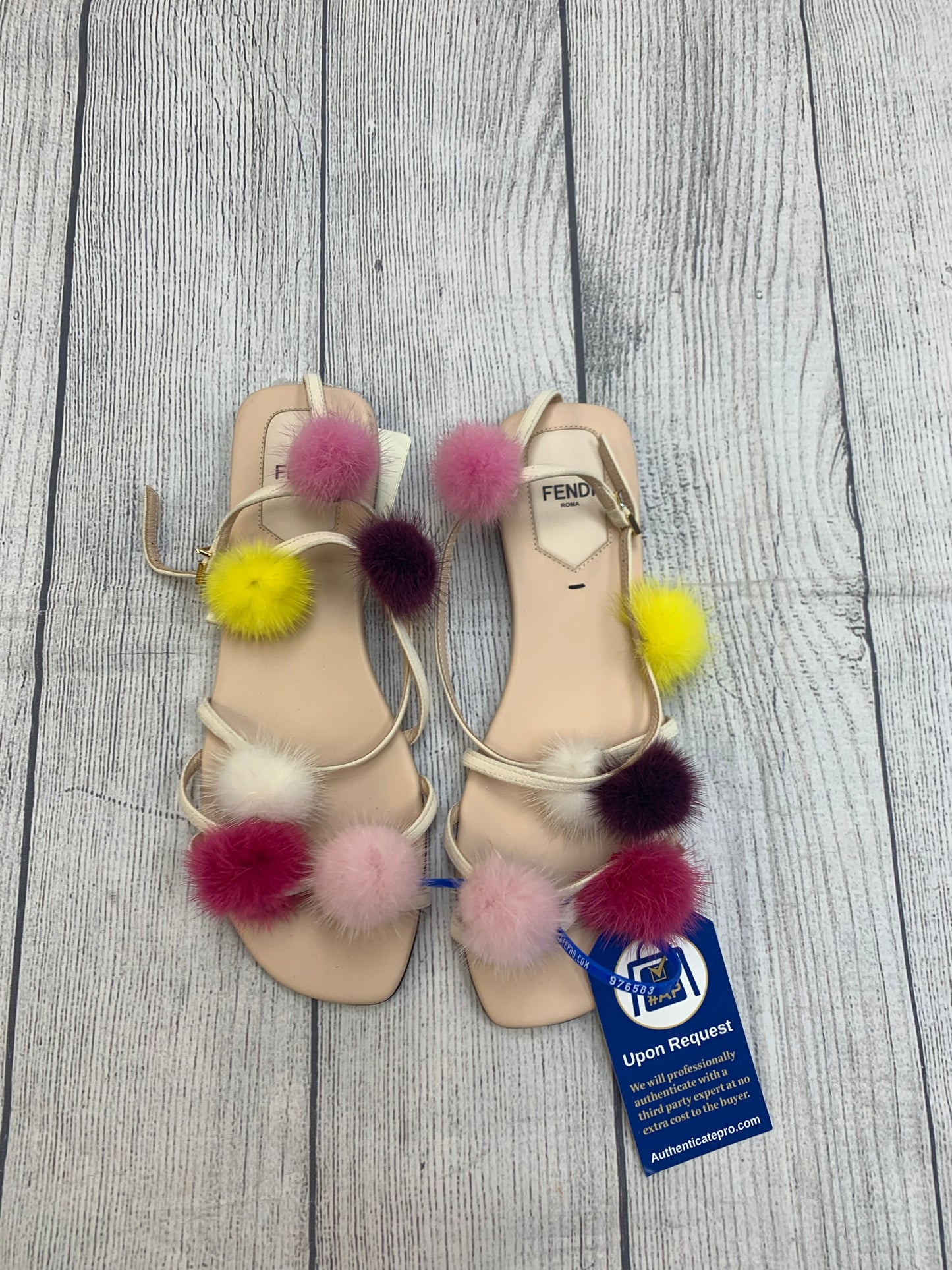 Sandals Designer By Fendi  Size: 7.5