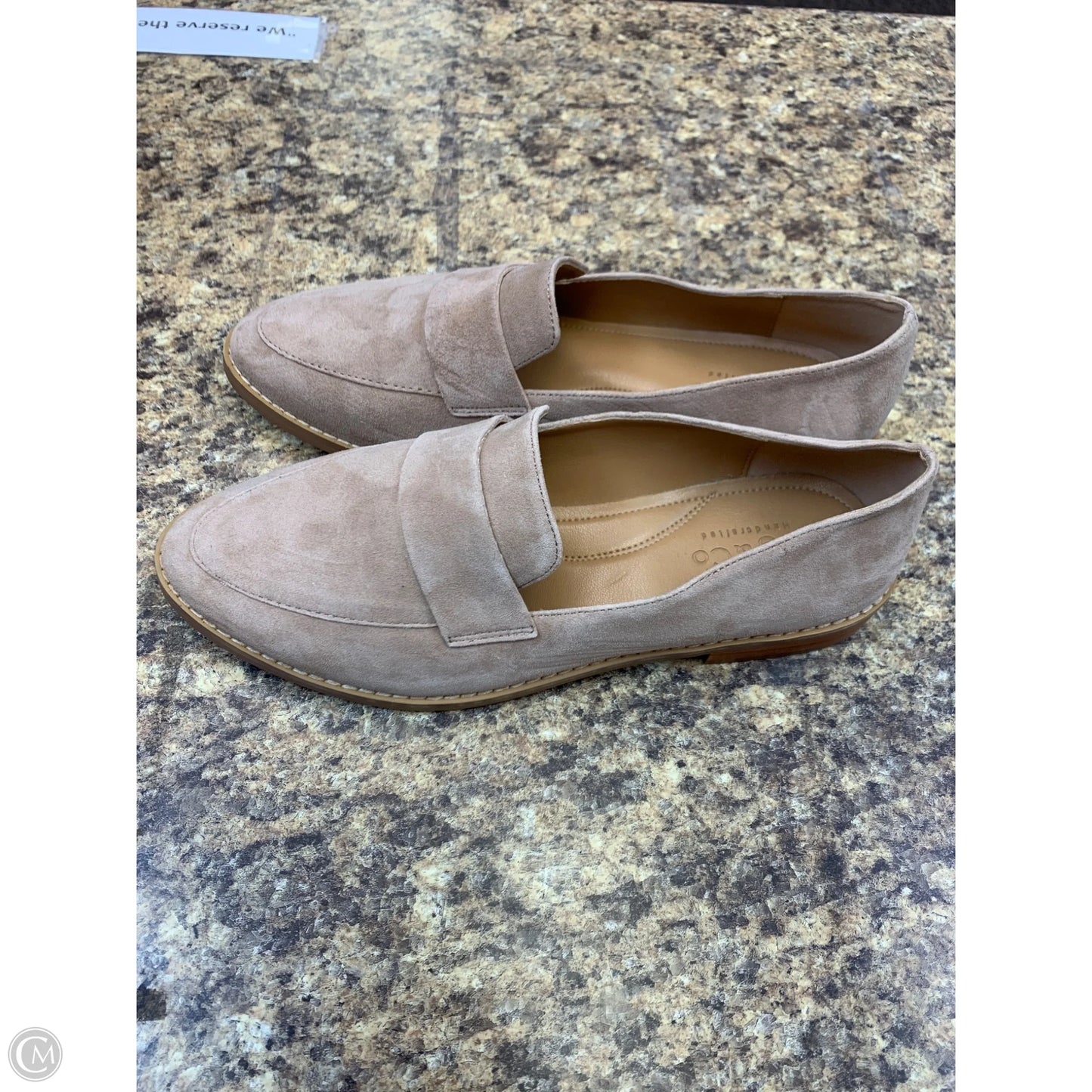 Shoes Flats By Cmf In Beige, Size: 9