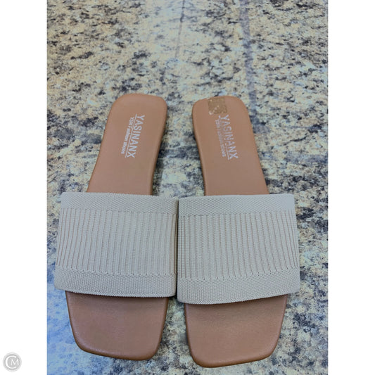 Sandals Flats By Cmf In Tan, Size: 9