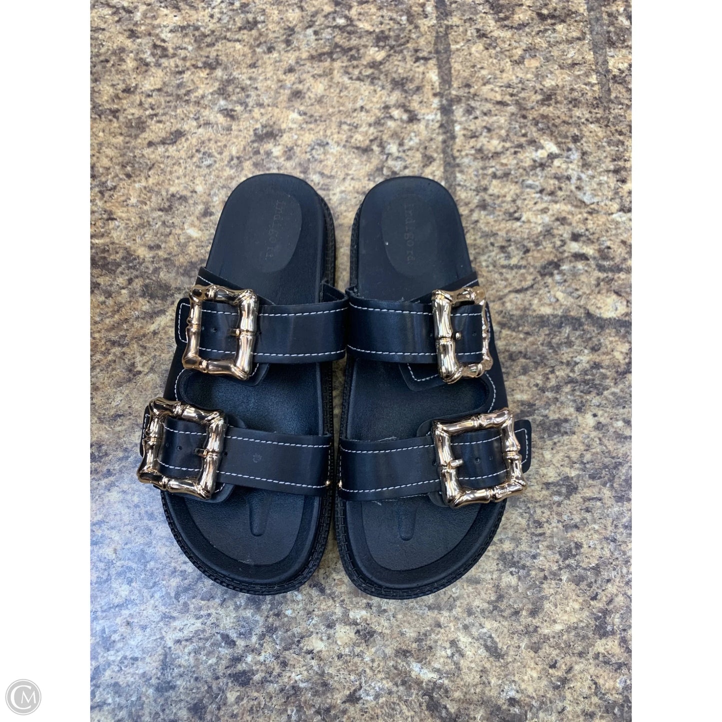 Sandals Flats By Indigo Rd In Black & Gold, Size: 7.5