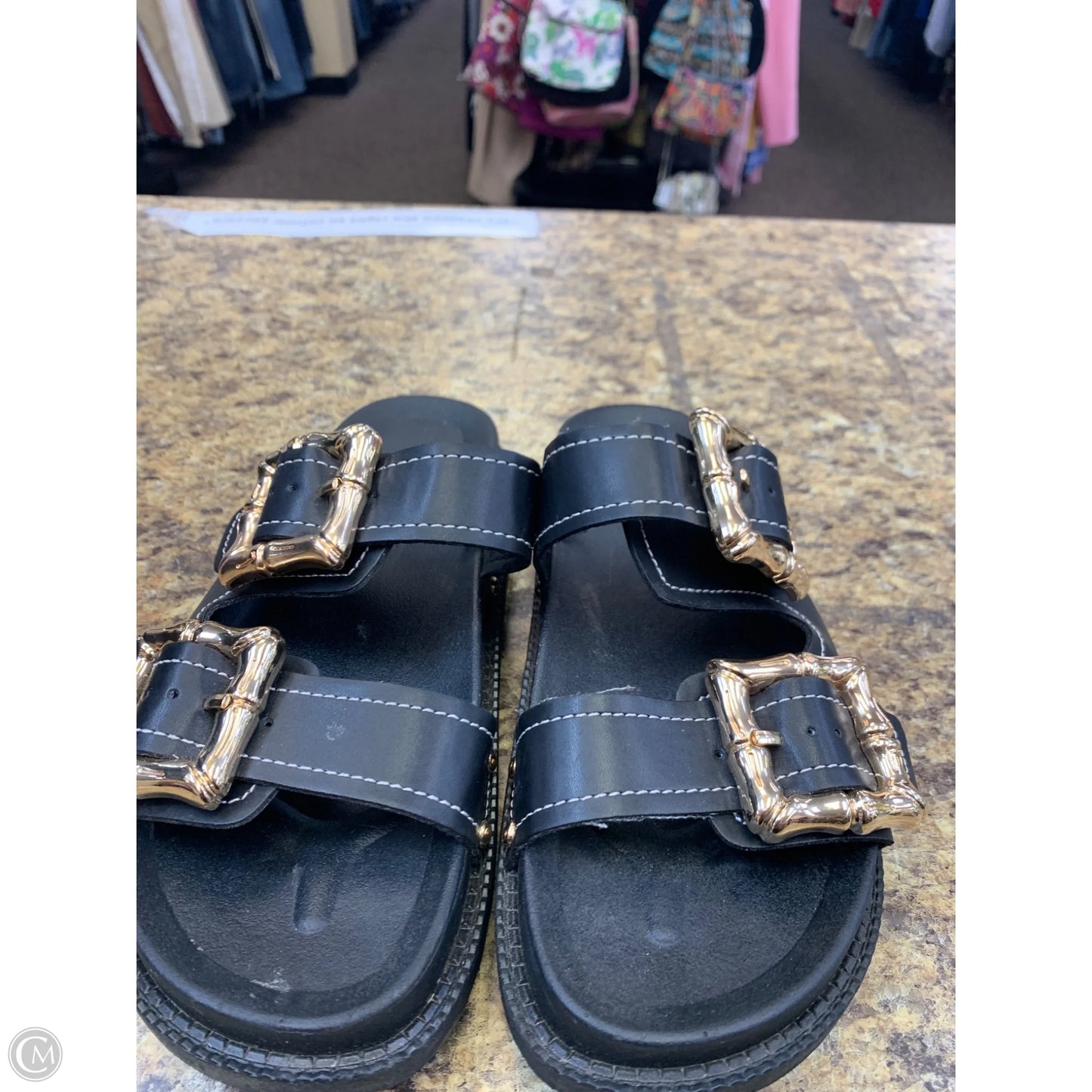 Sandals Flats By Indigo Rd In Black & Gold, Size: 7.5
