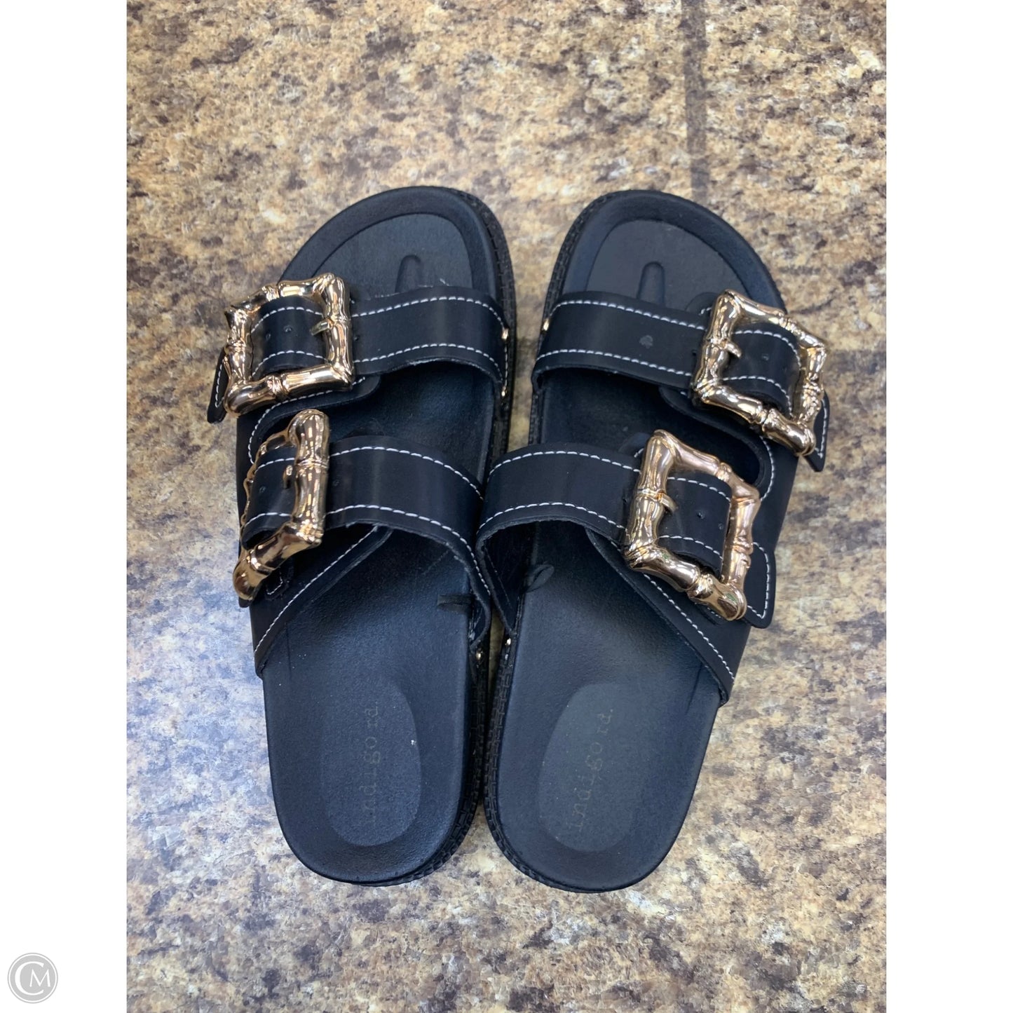 Sandals Flats By Indigo Rd In Black & Gold, Size: 7.5