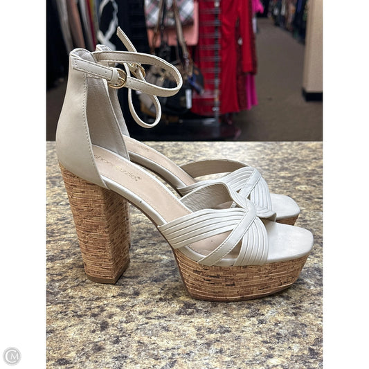 Shoes Heels Block By Shoedazzle In Beige, Size: 9