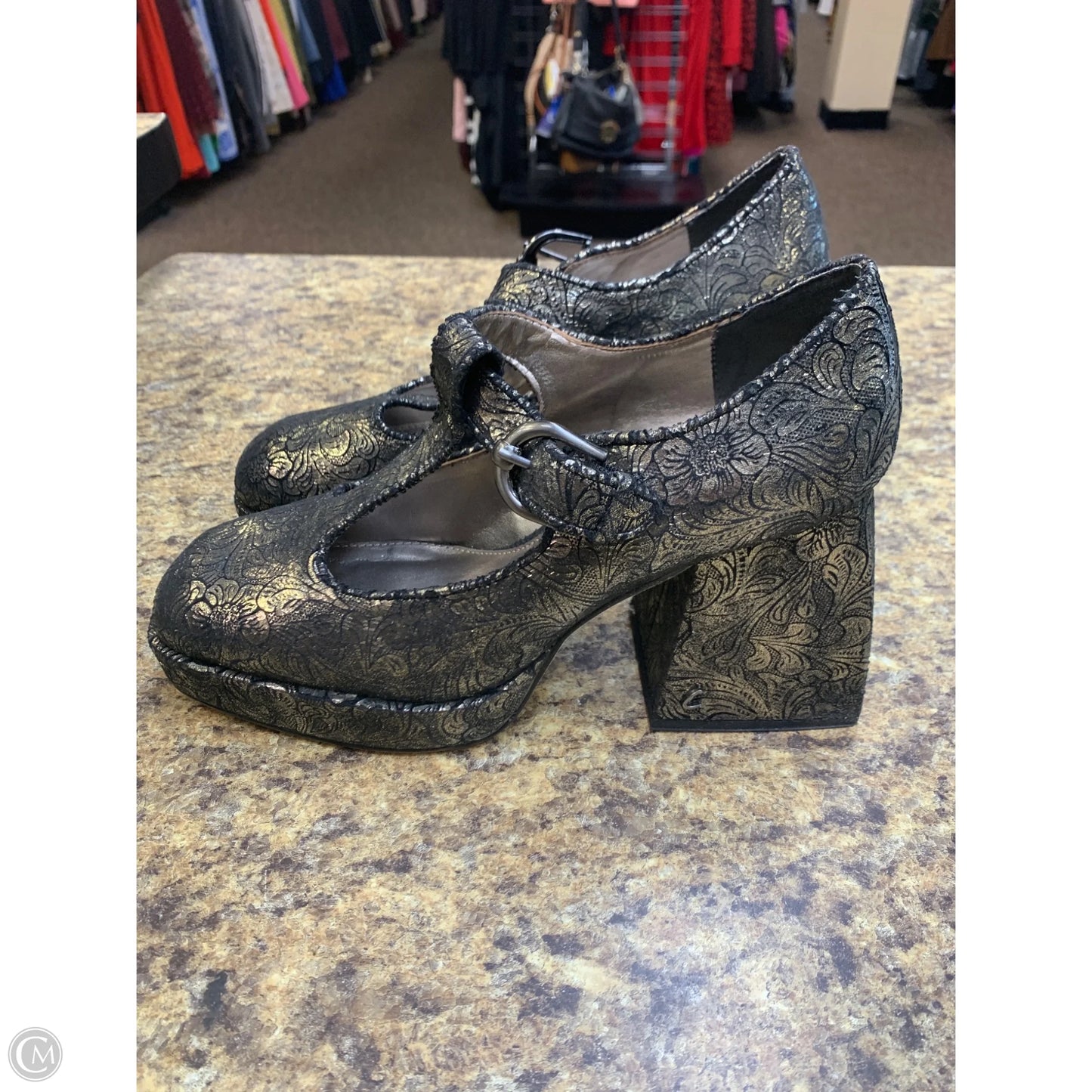 Shoes Heels Block By Cmf In Grey, Size: 8.5