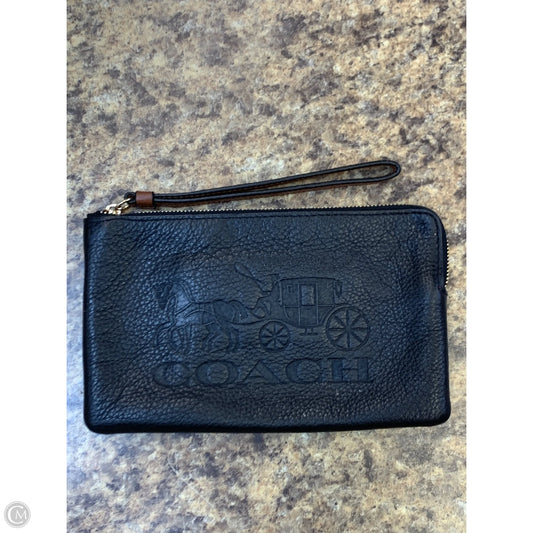 Wristlet Designer By Coach, Size: Medium