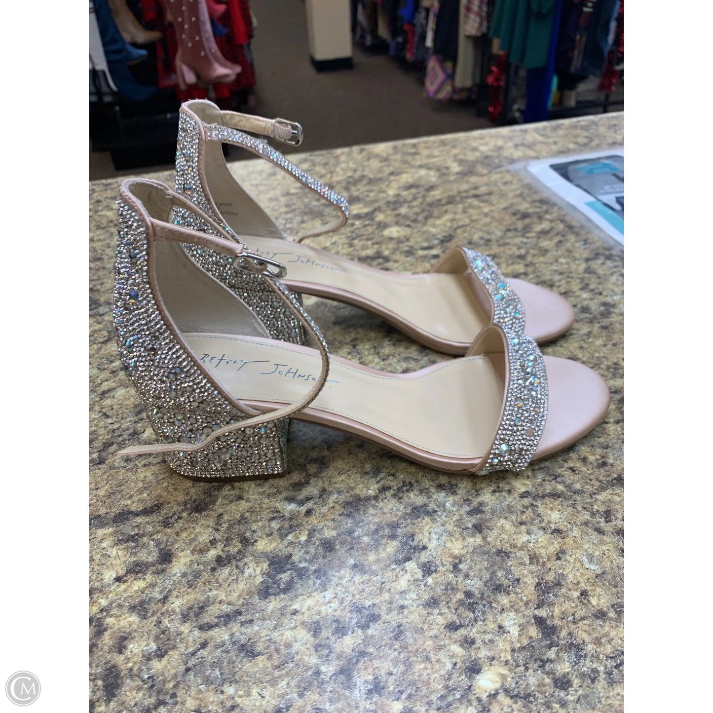 Shoes Heels Block By Betsey Johnson In Cream & Silver, Size: 9