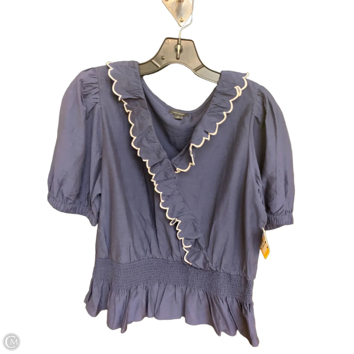 Top Short Sleeve By Ann Taylor In Navy, Size: M