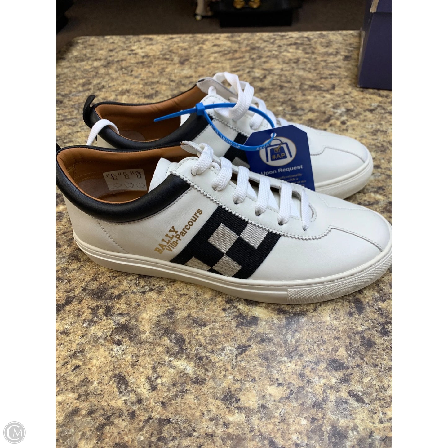 Shoes Sneakers By Bally In White, Size: 10.5