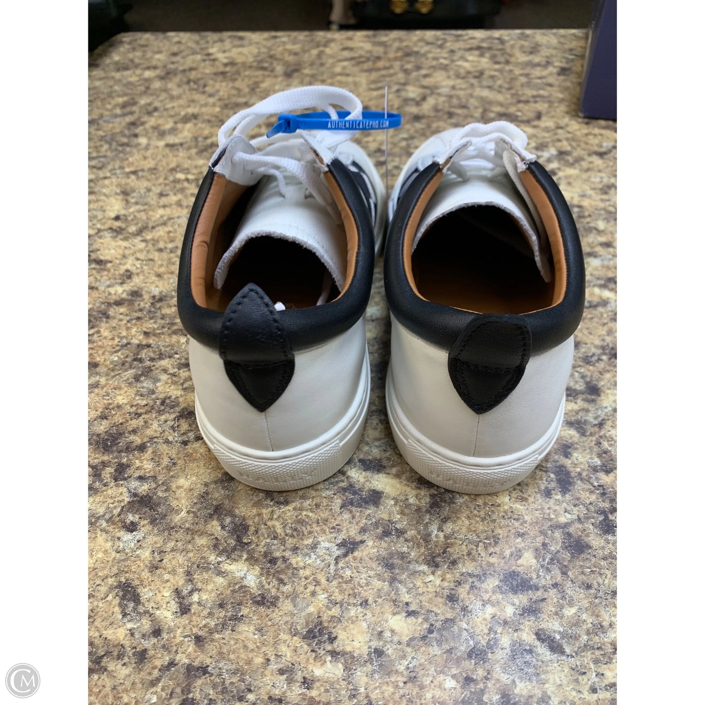Shoes Sneakers By Bally In White, Size: 10.5