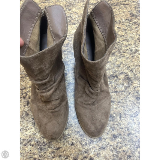 Boots Ankle Heels By Wild Diva In Beige, Size: 9.5