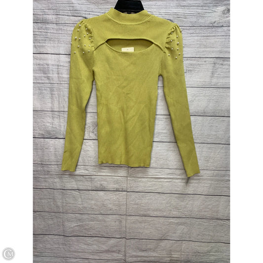 Top Long Sleeve By Clothes Mentor In Green, Size: S