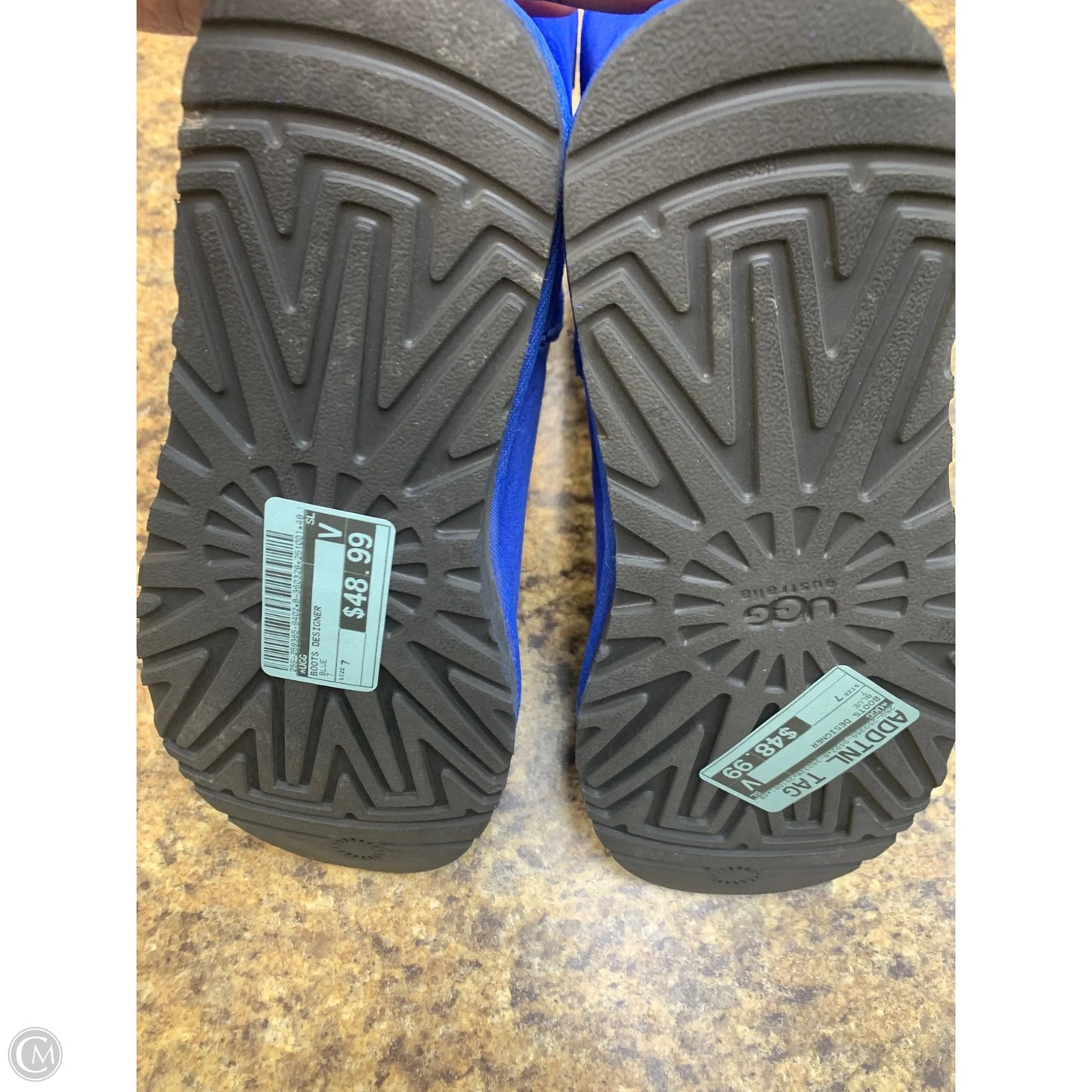 Boots Designer By Ugg In Blue, Size: 7