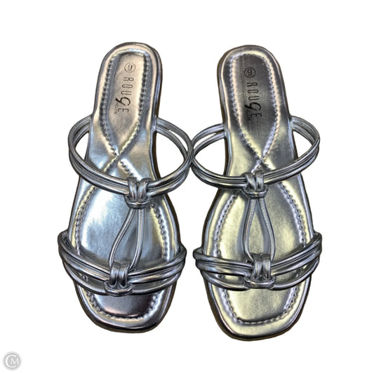 Sandals Flip Flops By Clothes Mentor In Silver, Size: 9