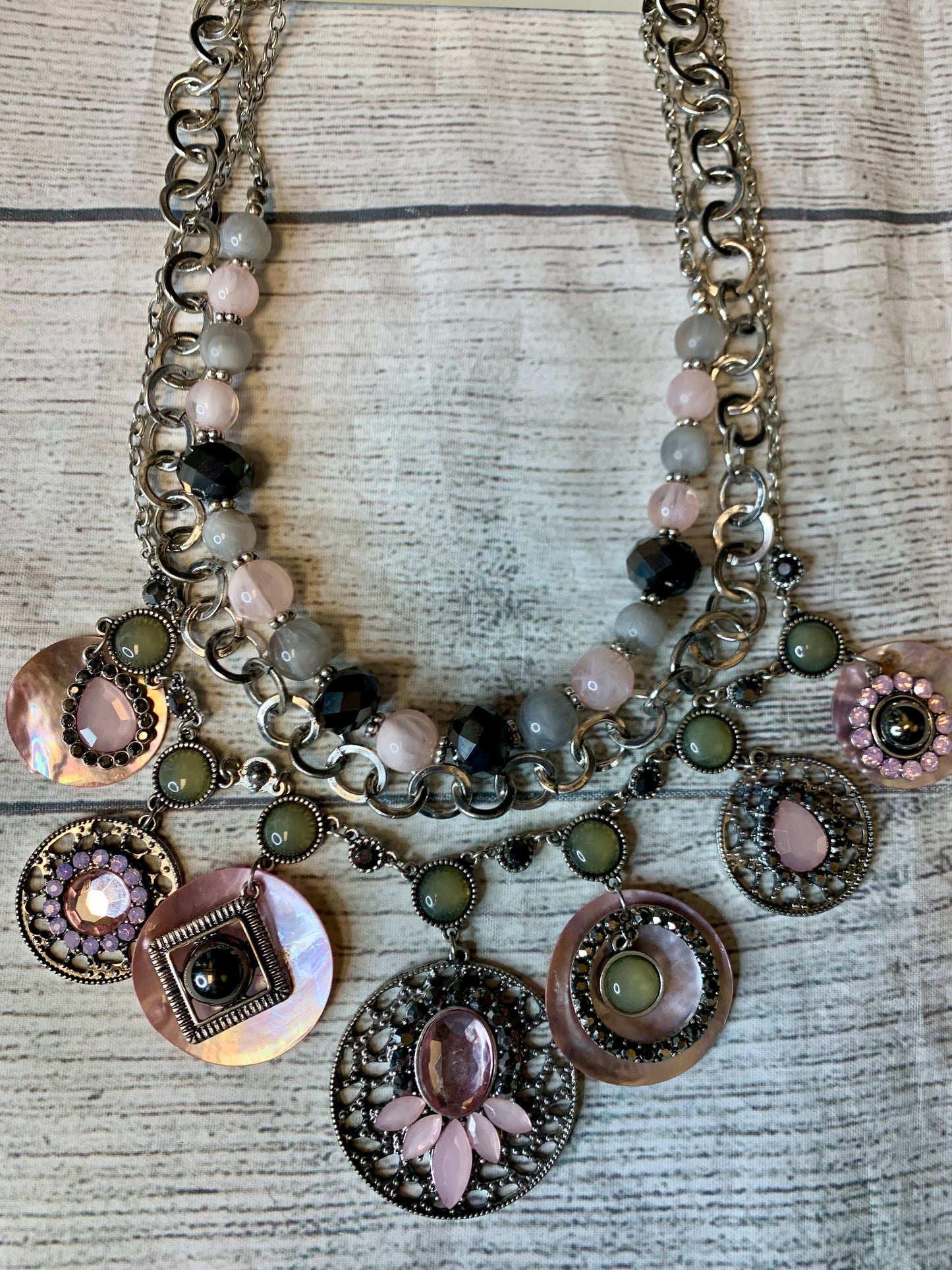 Necklace Layered By Clothes Mentor, Size: 1