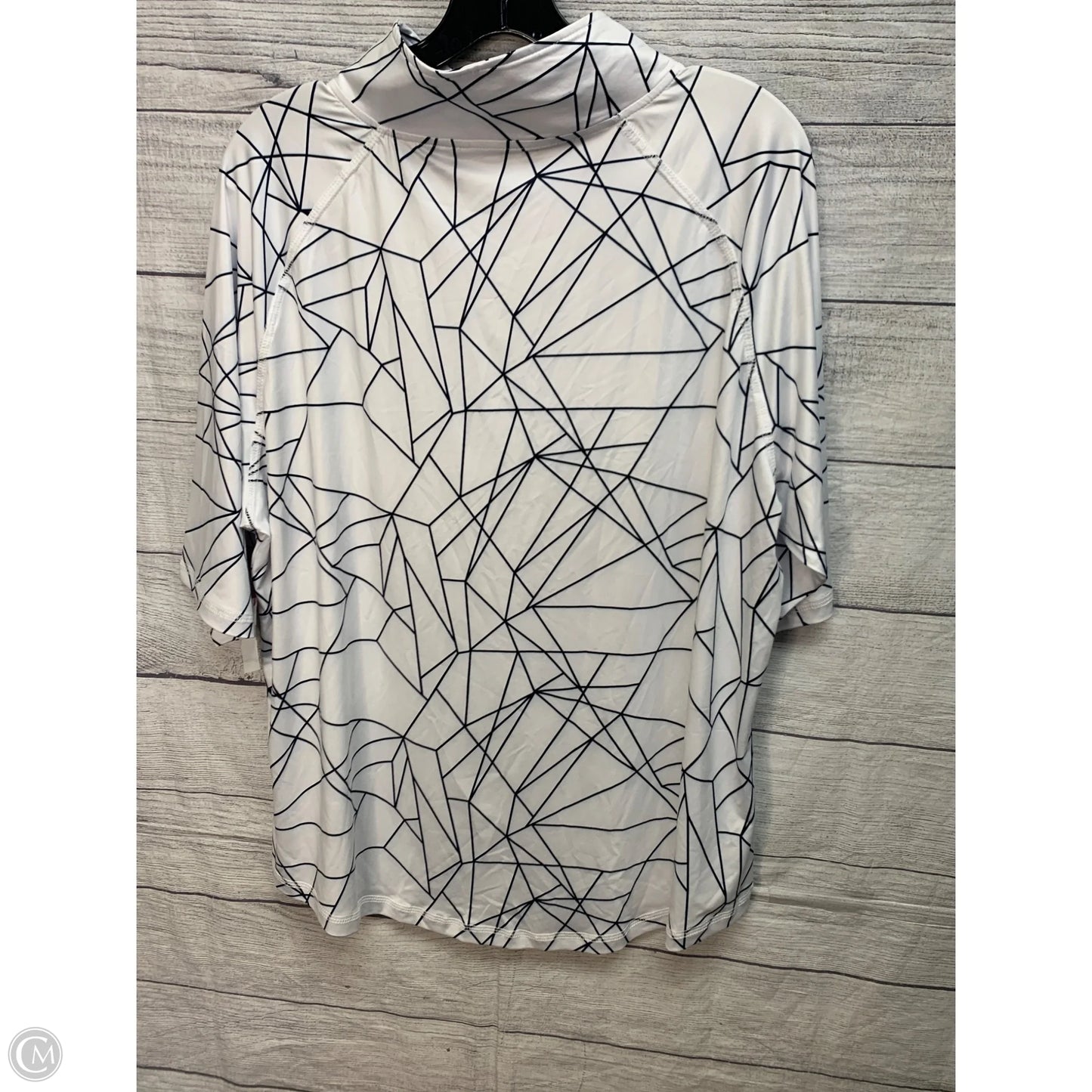 Top Short Sleeve By Clothes Mentor In Black & White, Size: Xxl