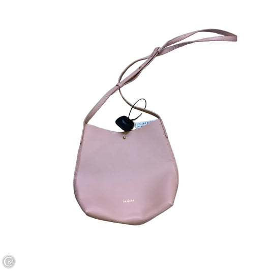 Crossbody By Cmf, Size: Small