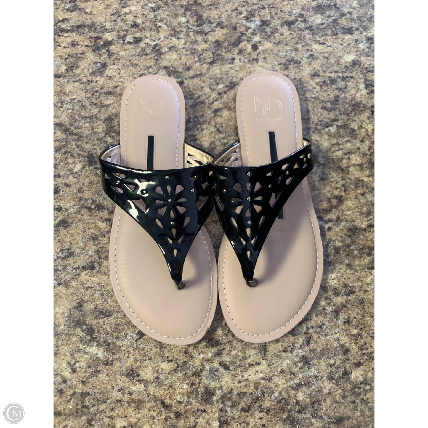 Shoes Flats By New Directions In Black & Cream, Size: 8.5