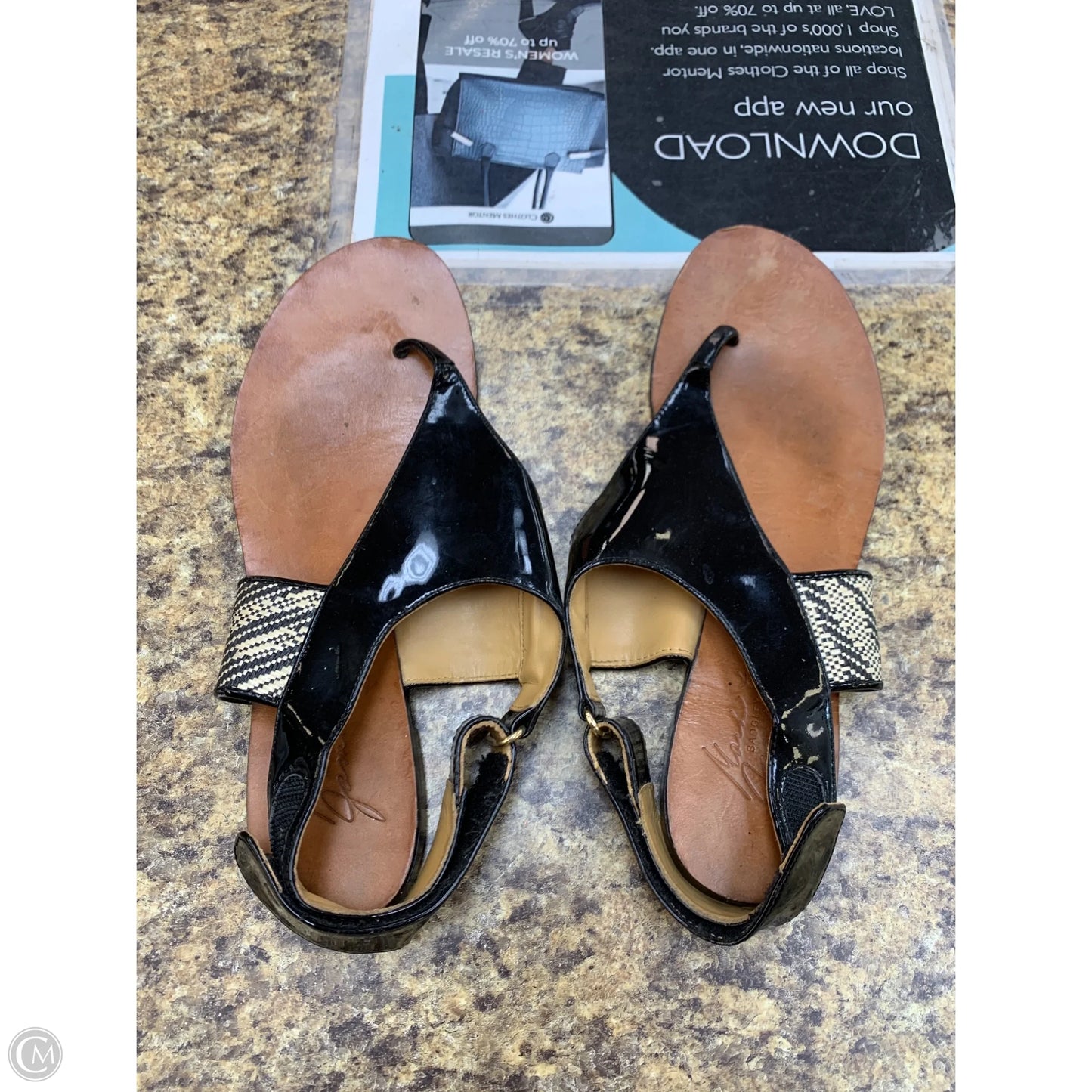 Shoes Flats By Badgley Mischka In Black & Brown, Size: 8.5