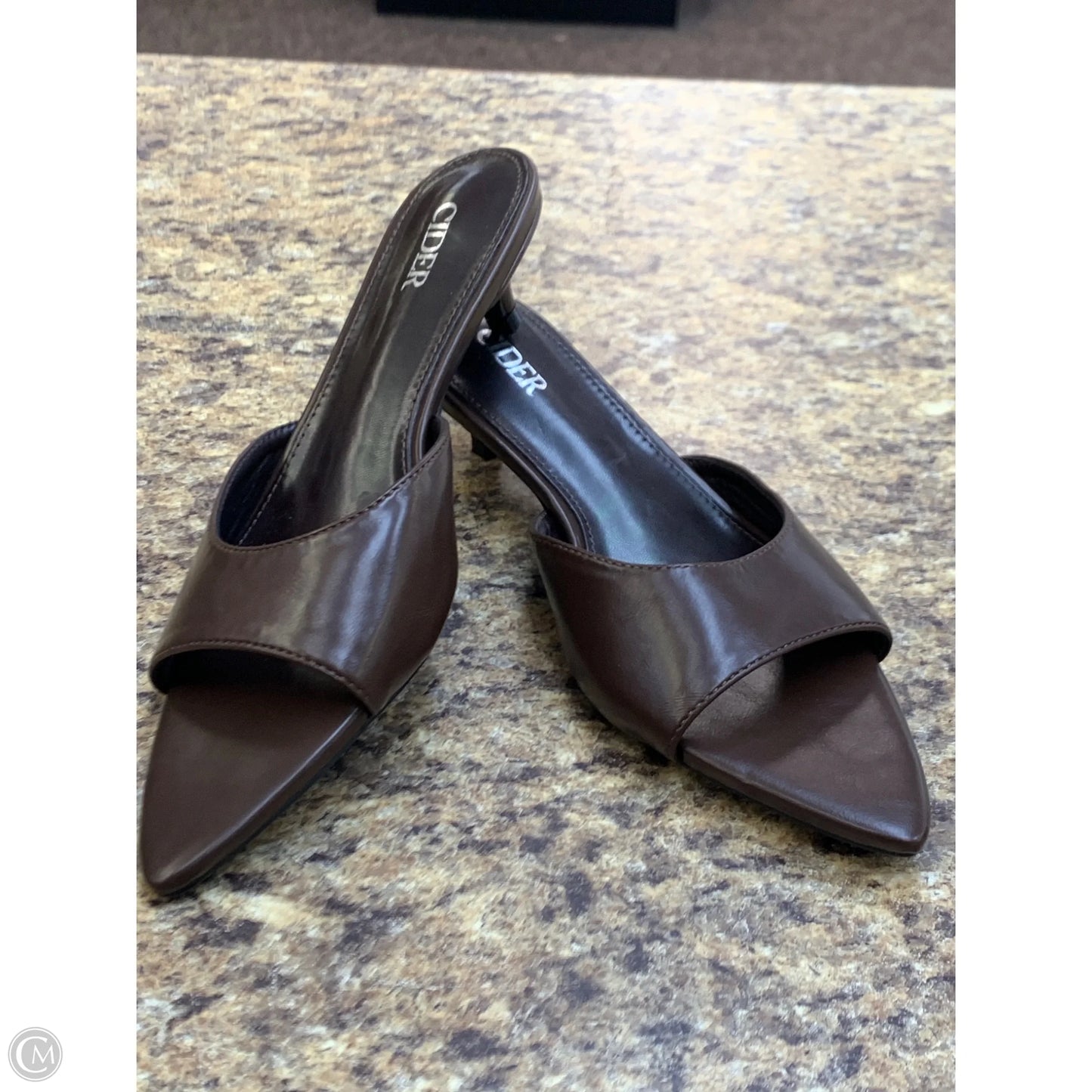 Shoes Heels Kitten By Cmf In Brown, Size: 6