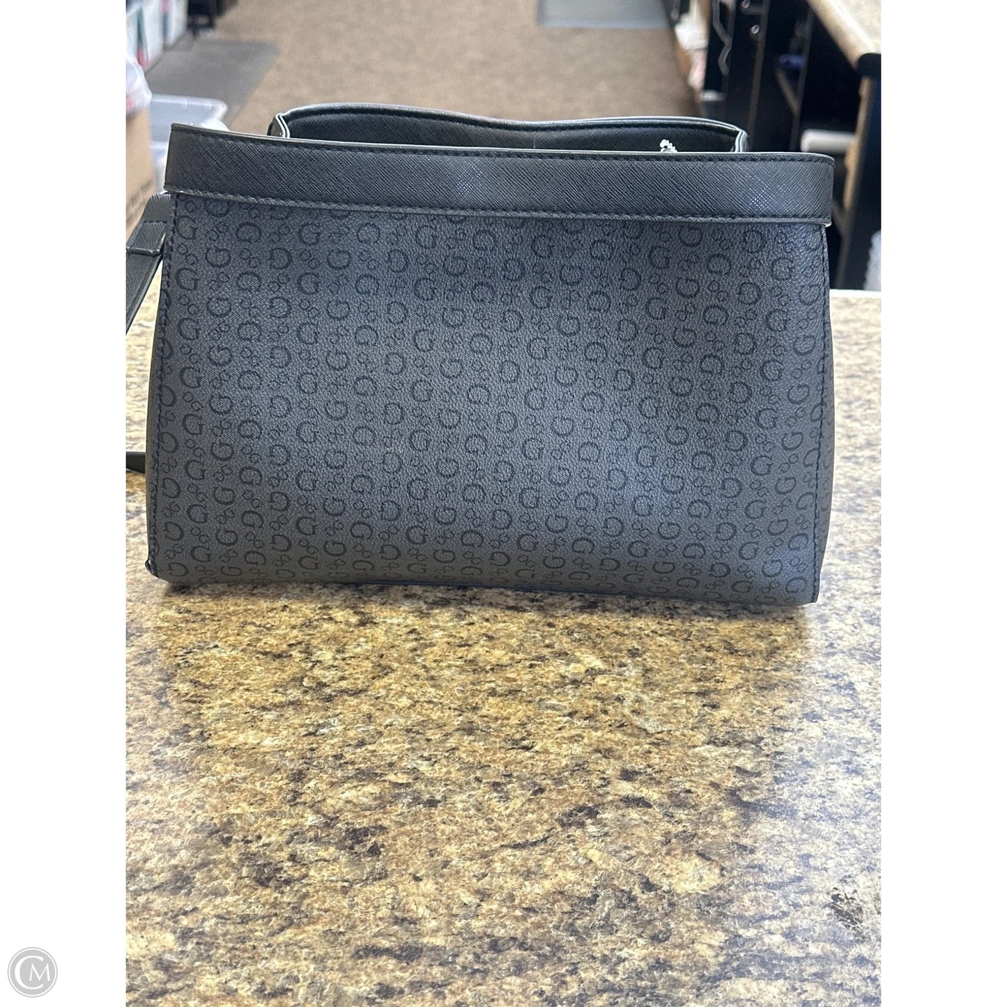 Crossbody By Guess, Size: Medium